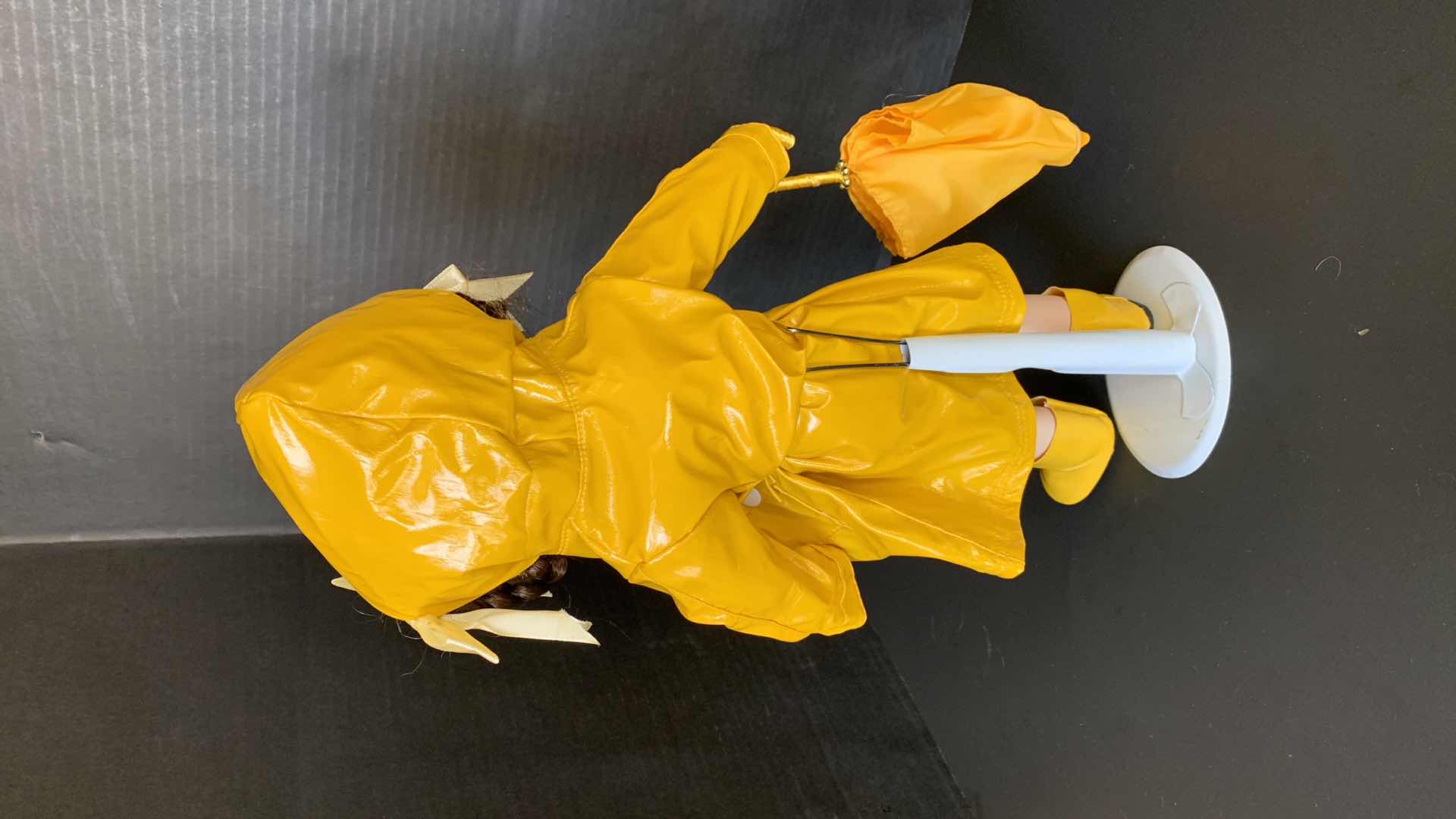 Photo 1 of PORCELAIN DOLL/APRIL SHOWERS