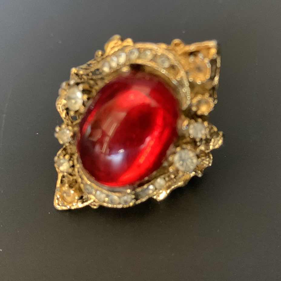 Photo 1 of 6 - GEMSTONE RINGS