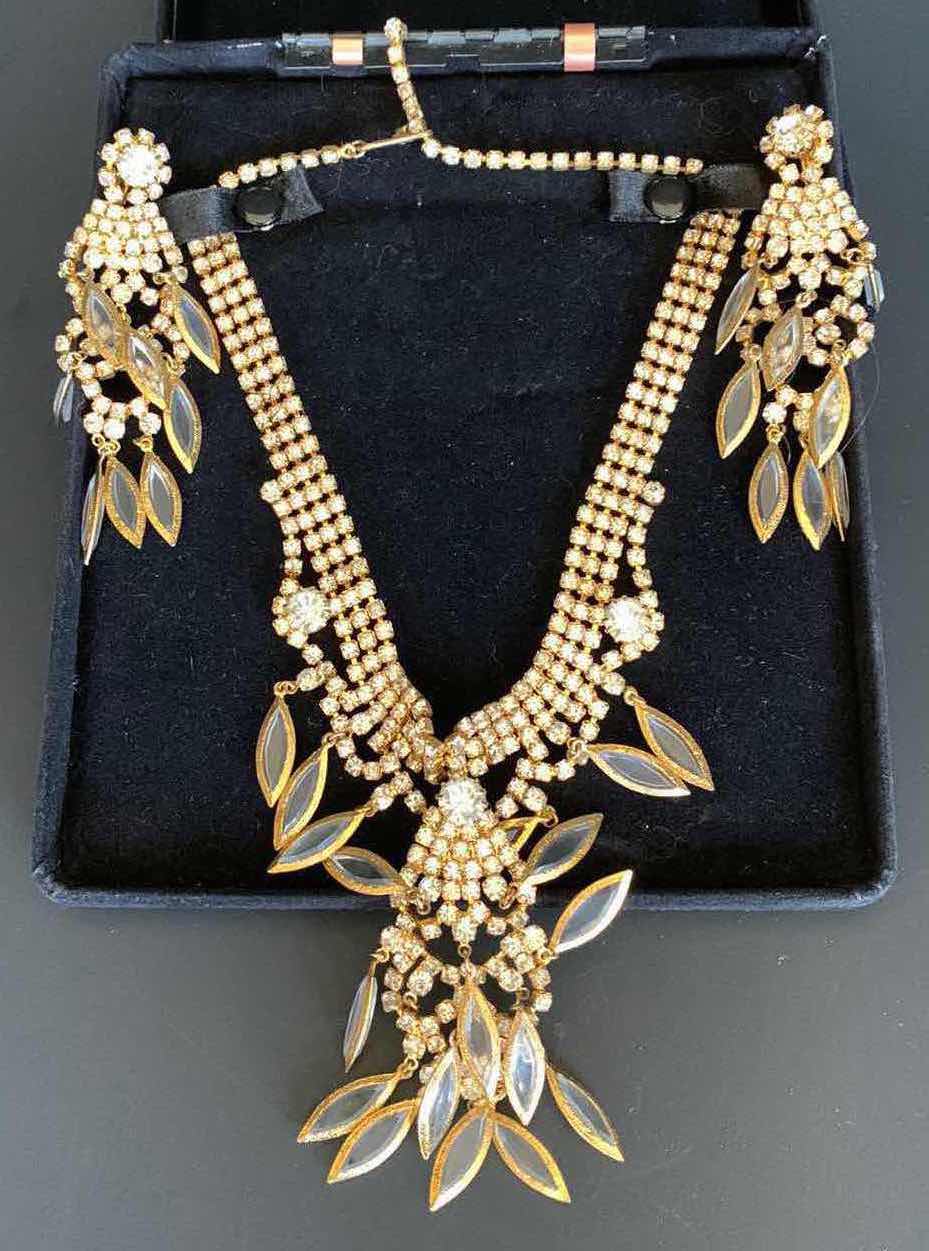 Photo 1 of RHINESTONE NECKLACE WITH CLIP EARRINGS