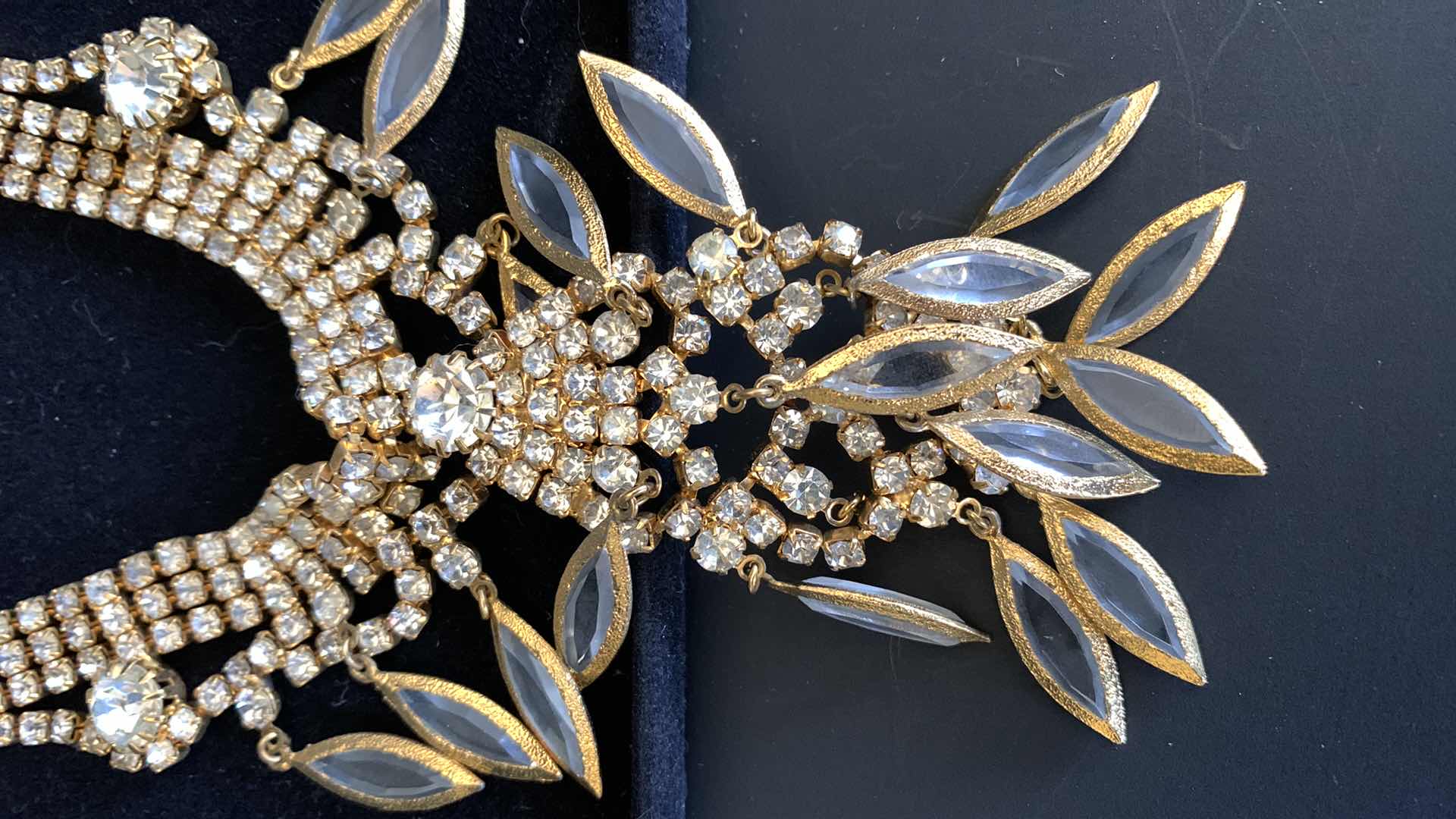 Photo 1 of RHINESTONE NECKLACE WITH CLIP EARRINGS