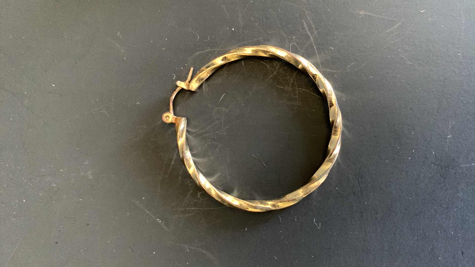 Photo 1 of SETS OF EARRINGS