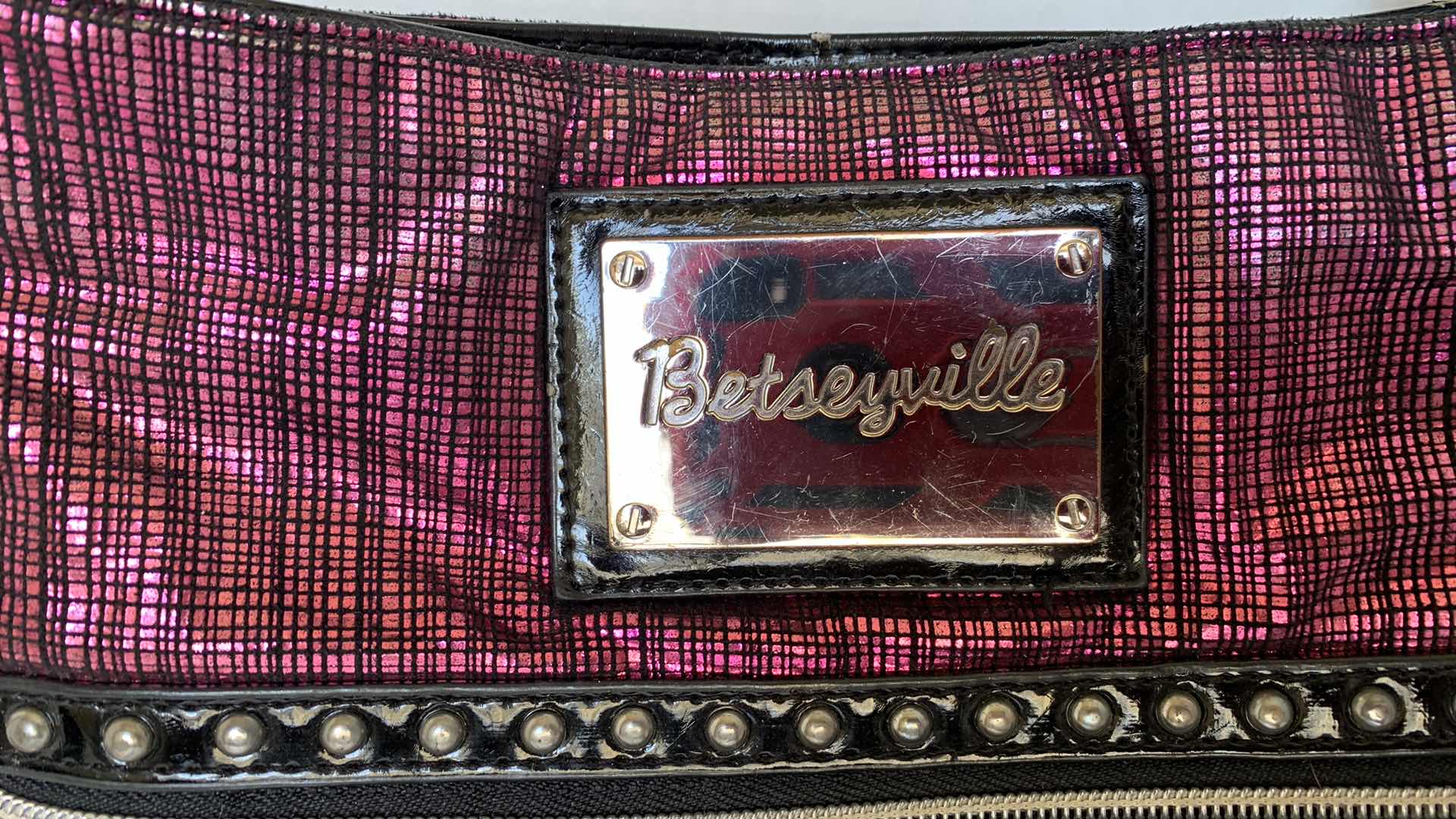 Photo 1 of 2 PURSES AND 2 WALLETS