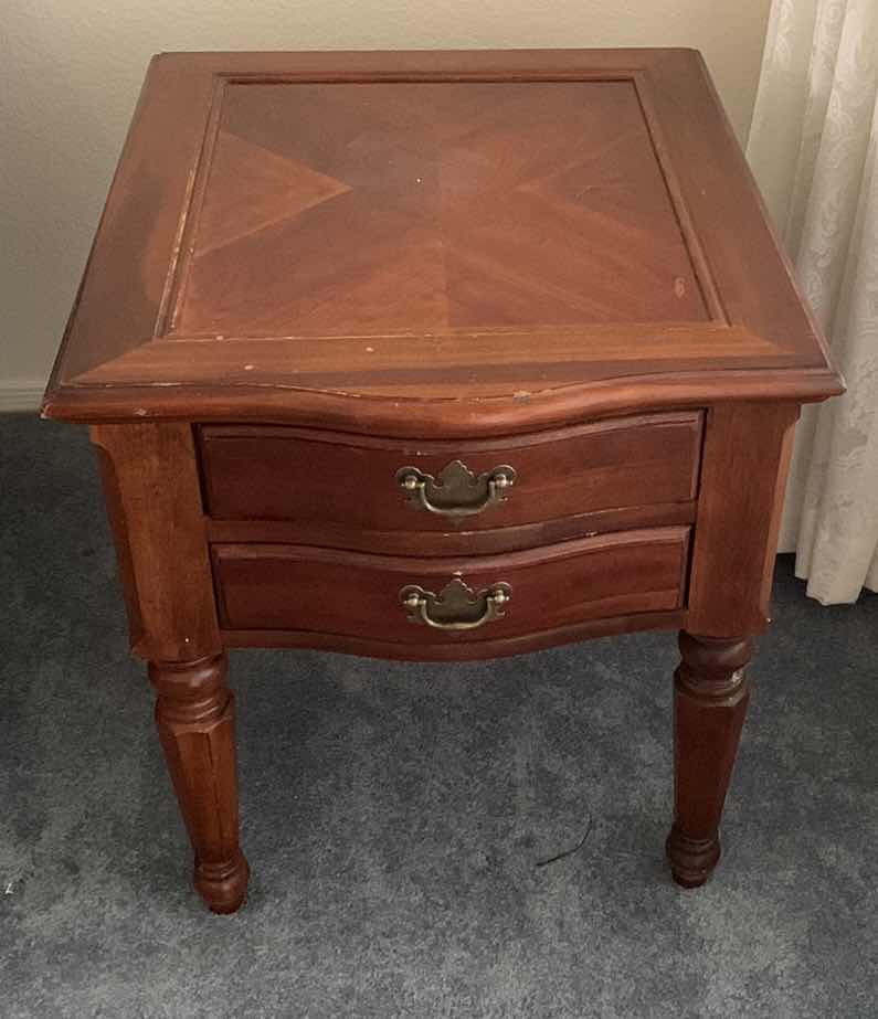 Photo 1 of RIVERSIDE FURNITURE CORP SOLID WOOD END TABLE 22" X 25.5" H 23"