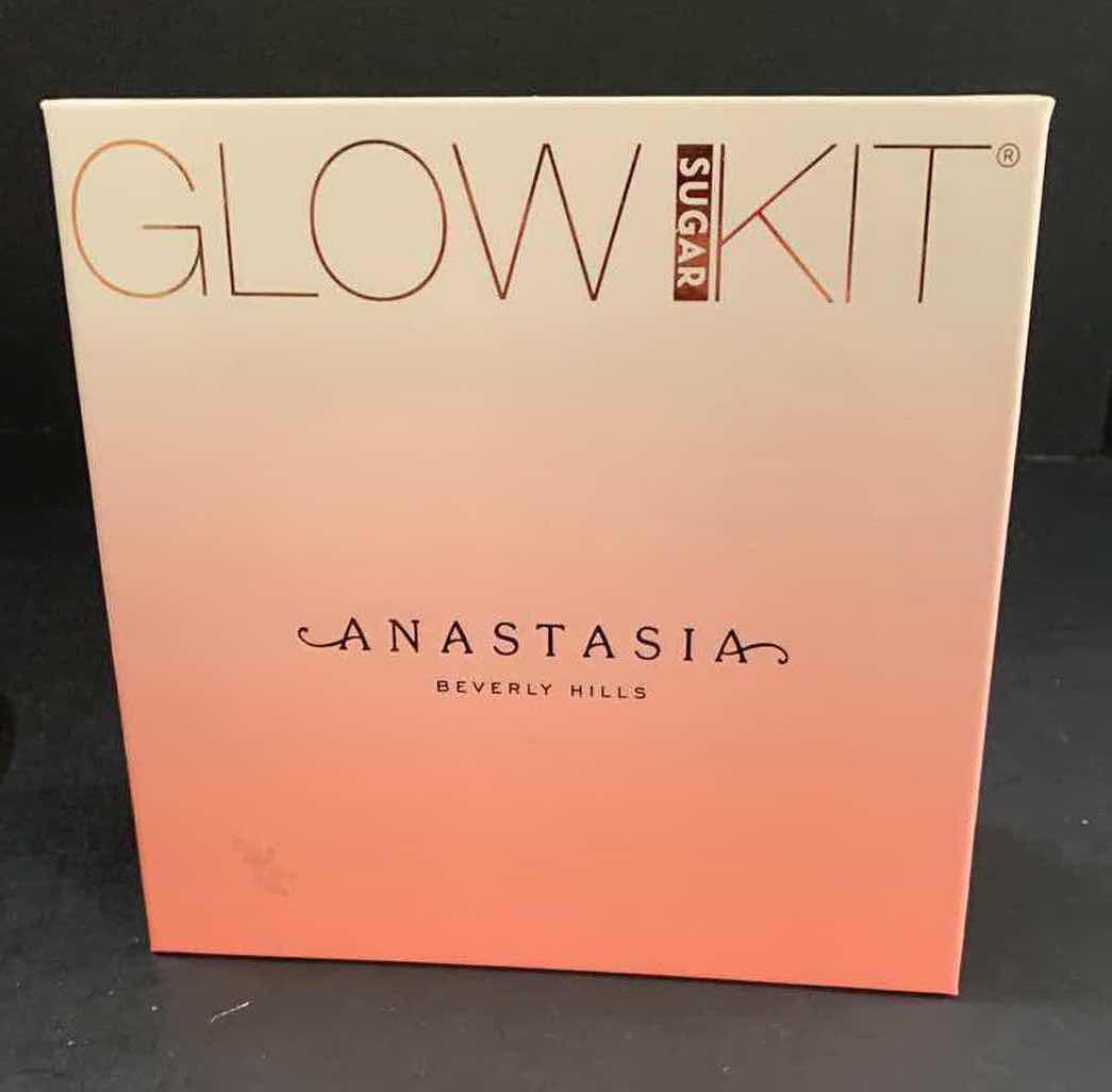 Photo 1 of ANTIQUE BRASS BRUSH COMB AND MIRROR SET. GLOW SUGAR KIT