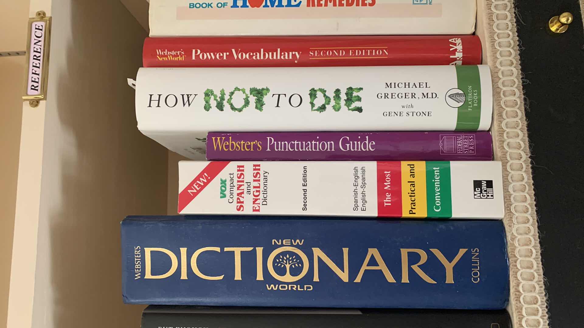 Photo 1 of BOOKS - VARIOUS TITLES AND AUTHORS TRUMP