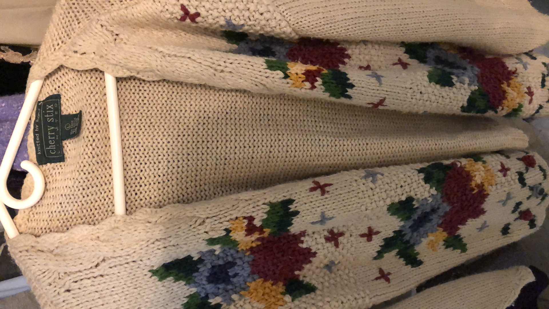 Photo 2 of WOMENS JACKETS AND SWEATERS SIZES FROM MEDIUM TO 1X