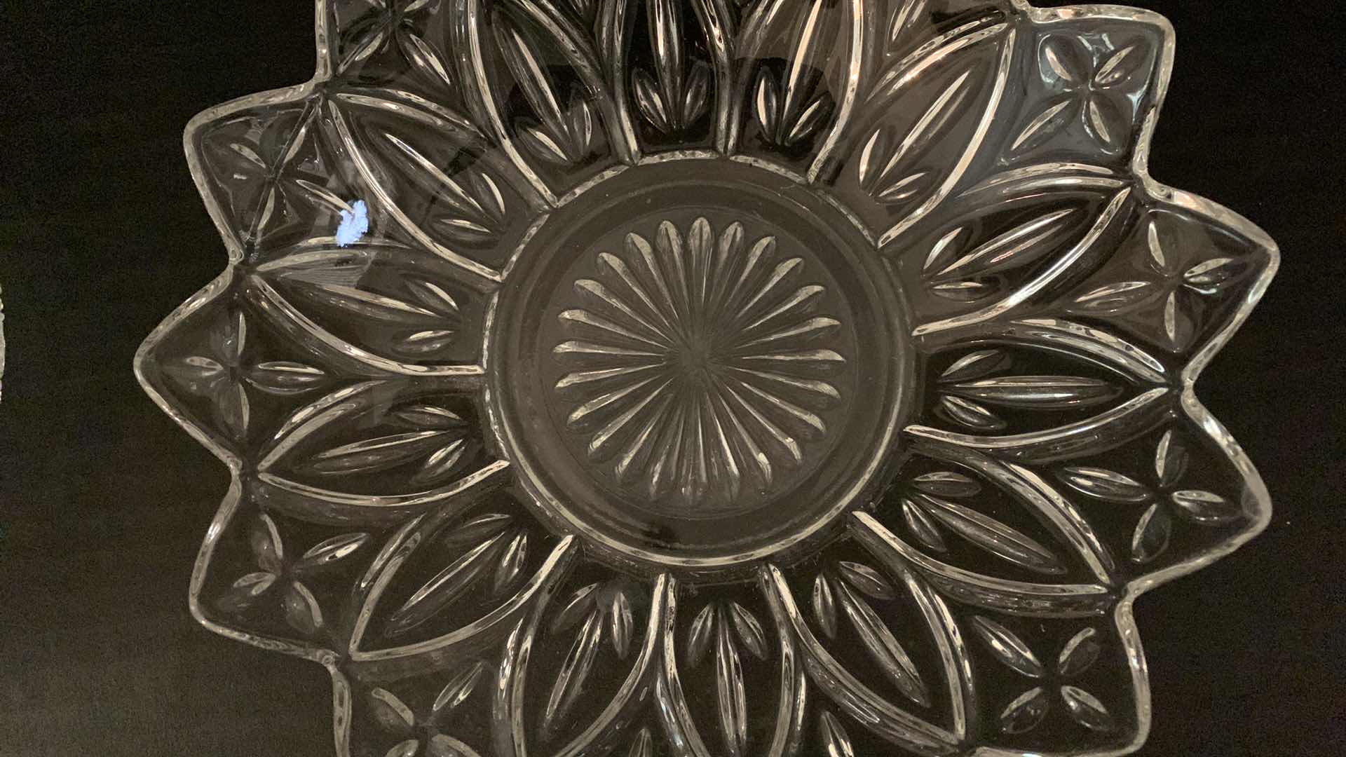 Photo 1 of 5 GLASS BOWLS DIFFERENT SIZES AND STYLES