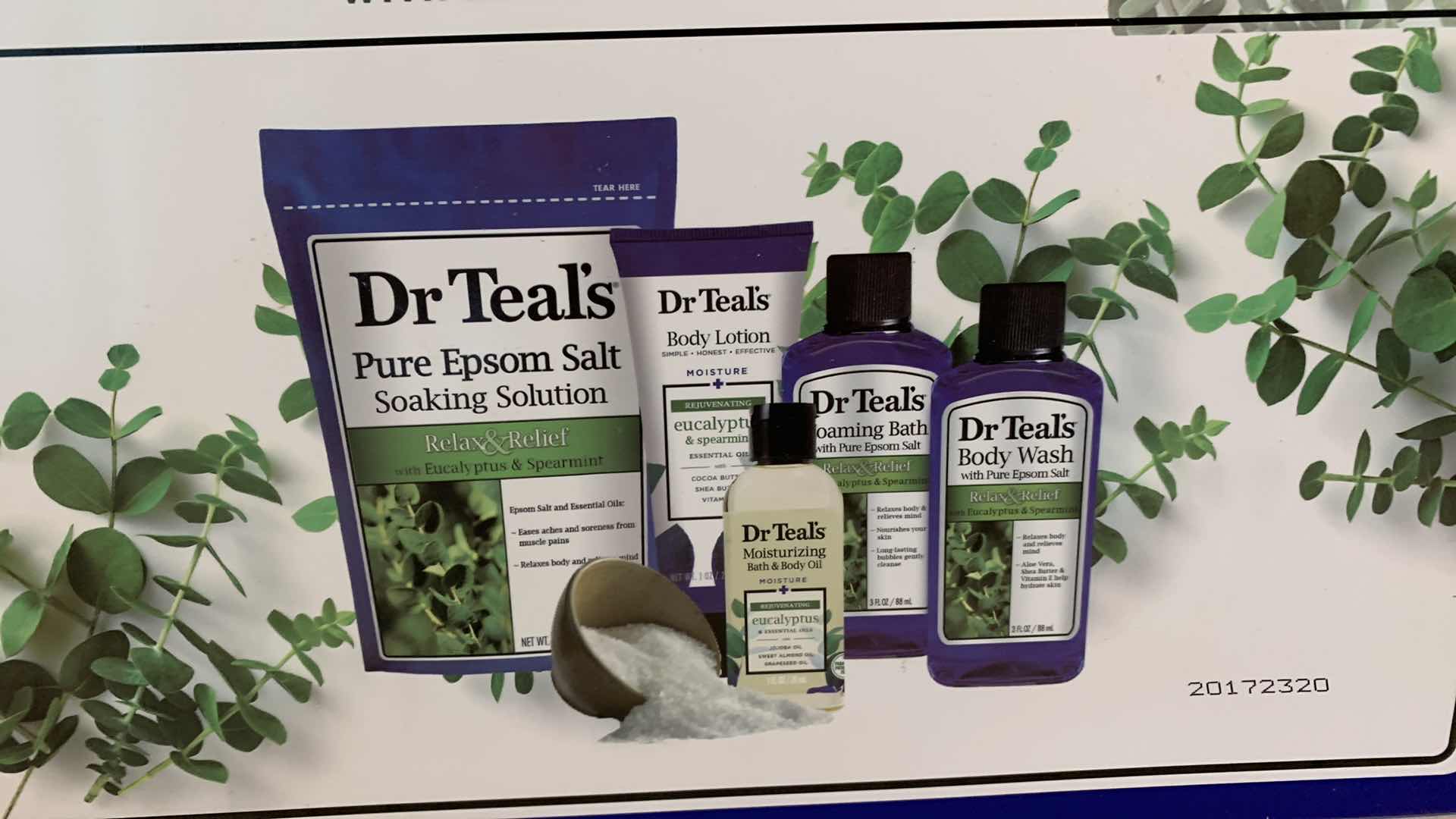 Photo 1 of DR. TEALS RELAX & RELIEF BATH SET
