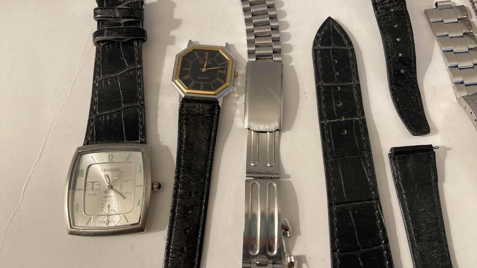 Photo 1 of MISCELLANEOUS WATCH PARTS