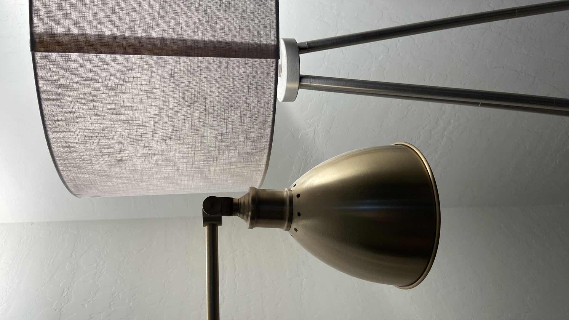 Photo 1 of SET OF TWO LAMPS