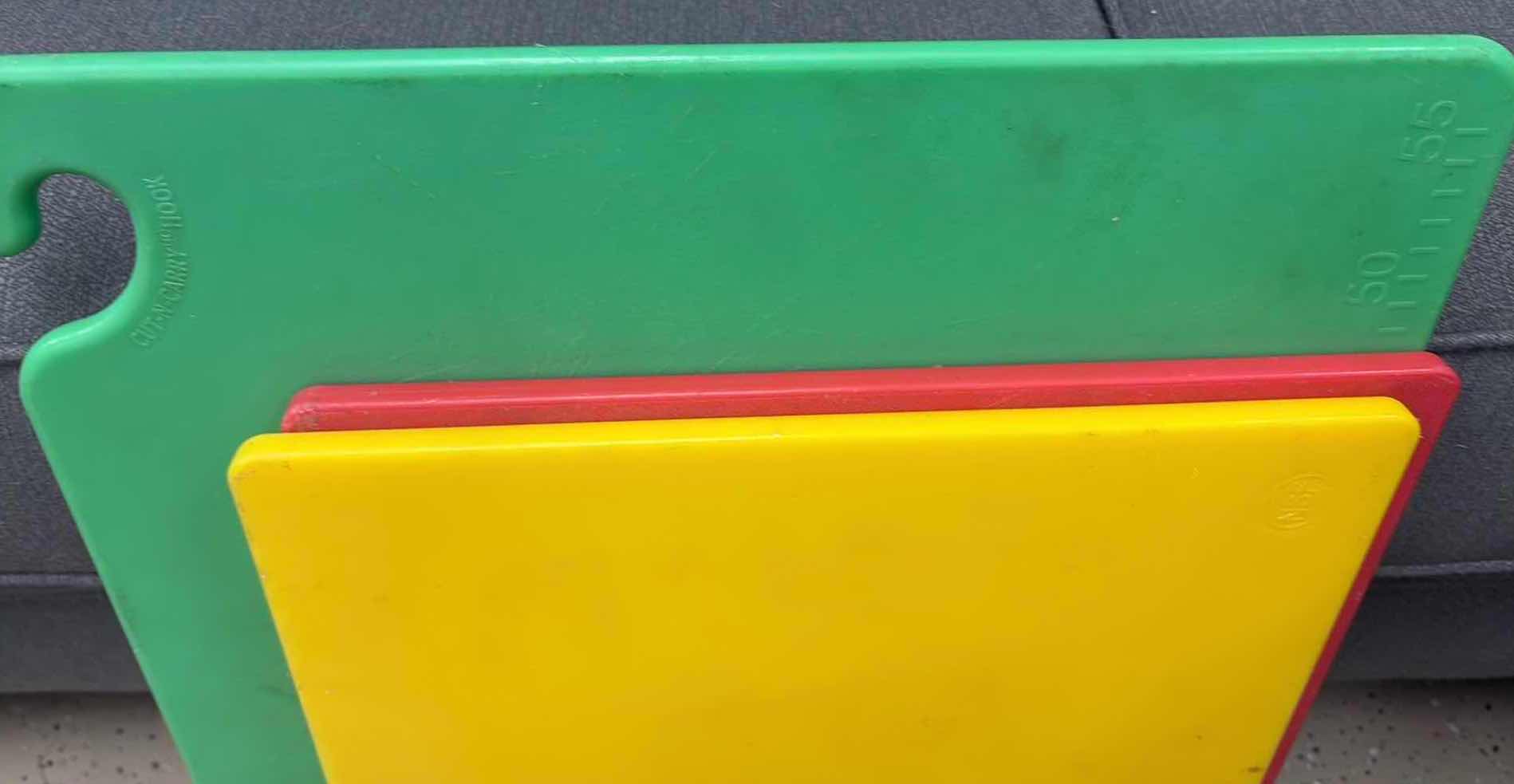 Photo 1 of (5)PCS KITCHEN EQUIPMENT