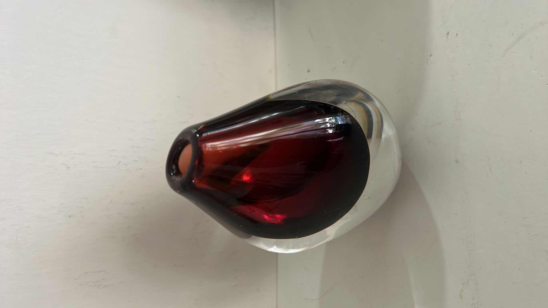 Photo 1 of HAND BLOWN ART GLASS VASE H5.5”