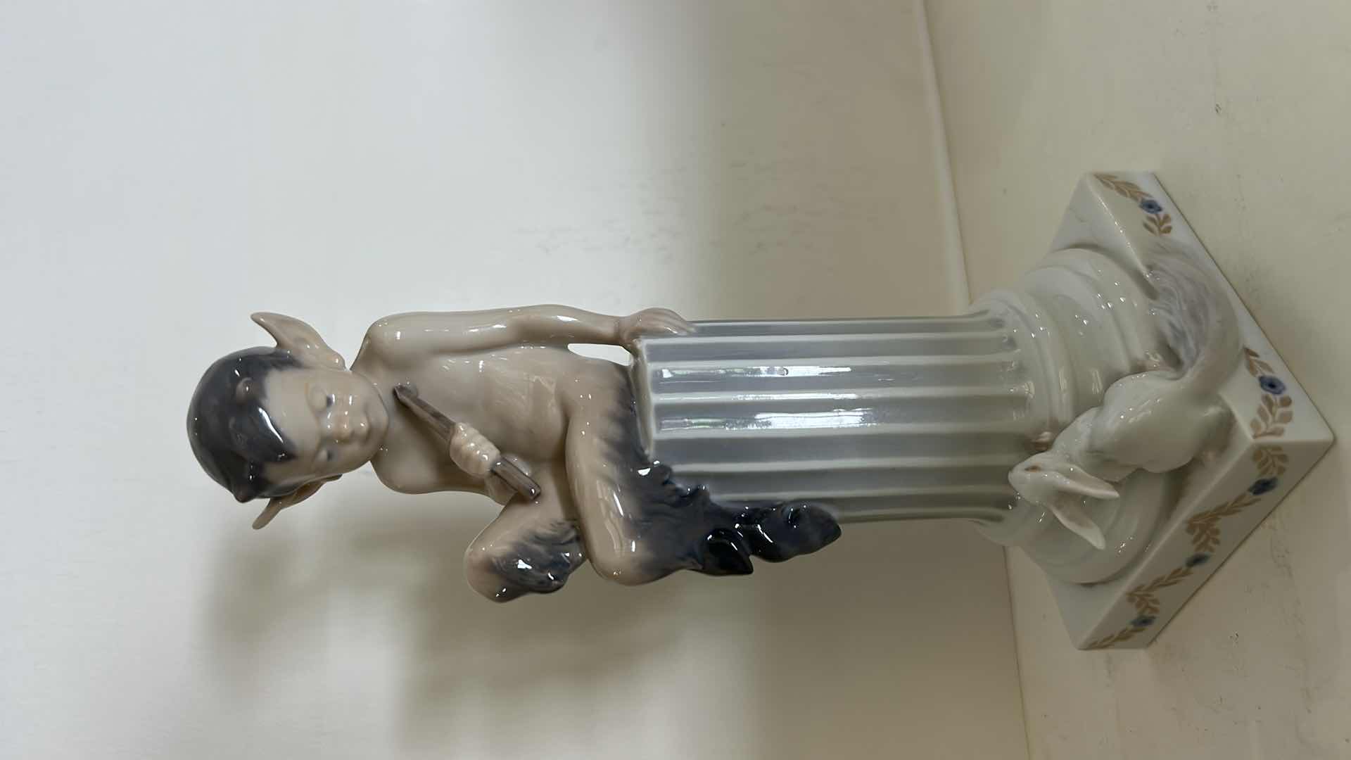 Photo 1 of VINTAGE NUMBERED ROYAL COPPENHAGEN PORCELAIN FIGURINE H8.5”