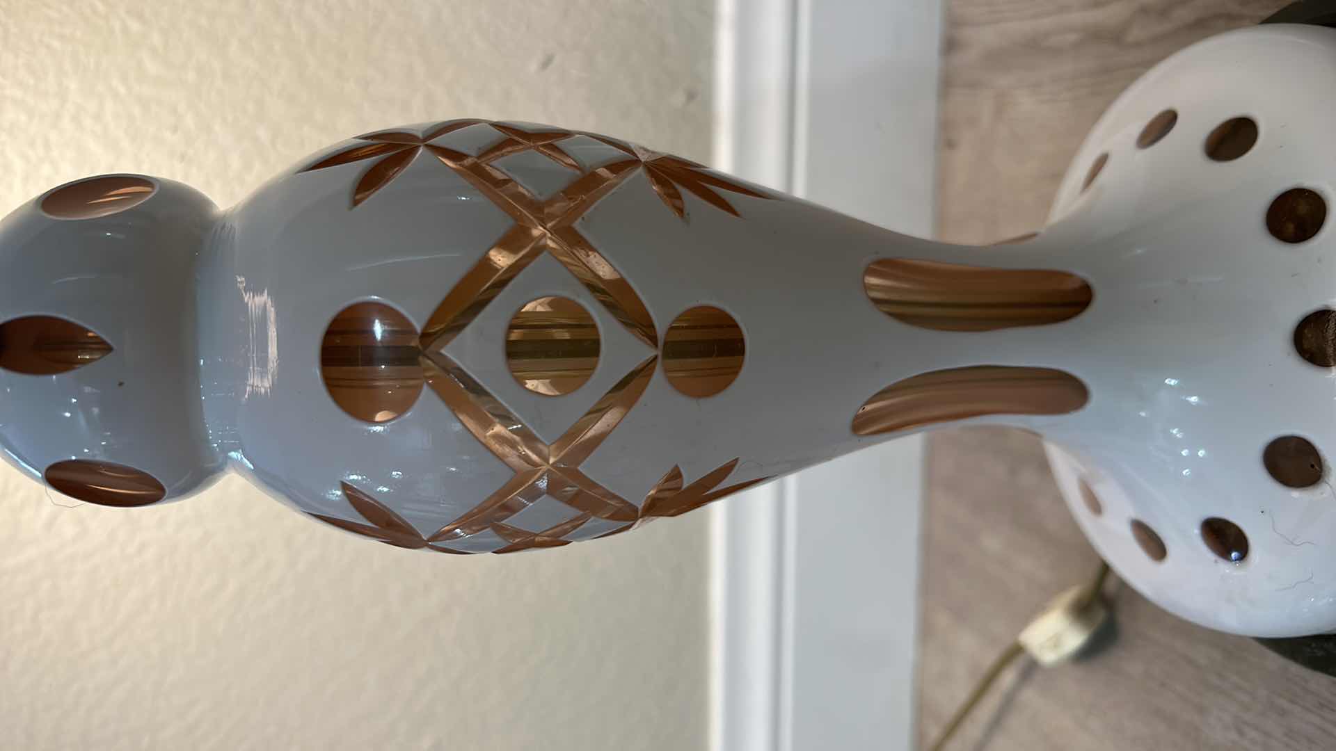 Photo 4 of VINTAGE GLASS HURRICANE LAMP H31”