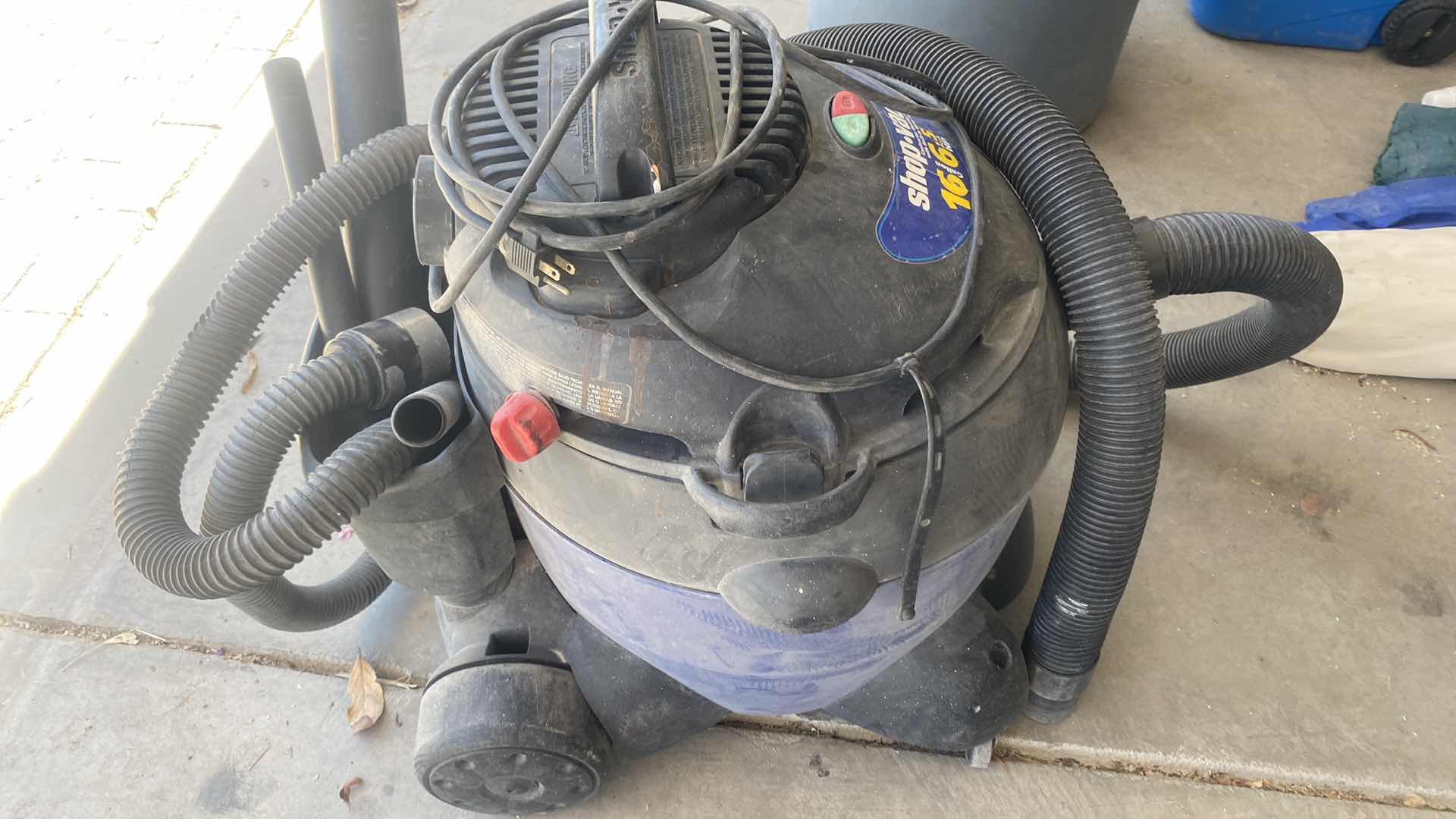 Photo 1 of 16 GALLON 6.5 HP SHOP VAC