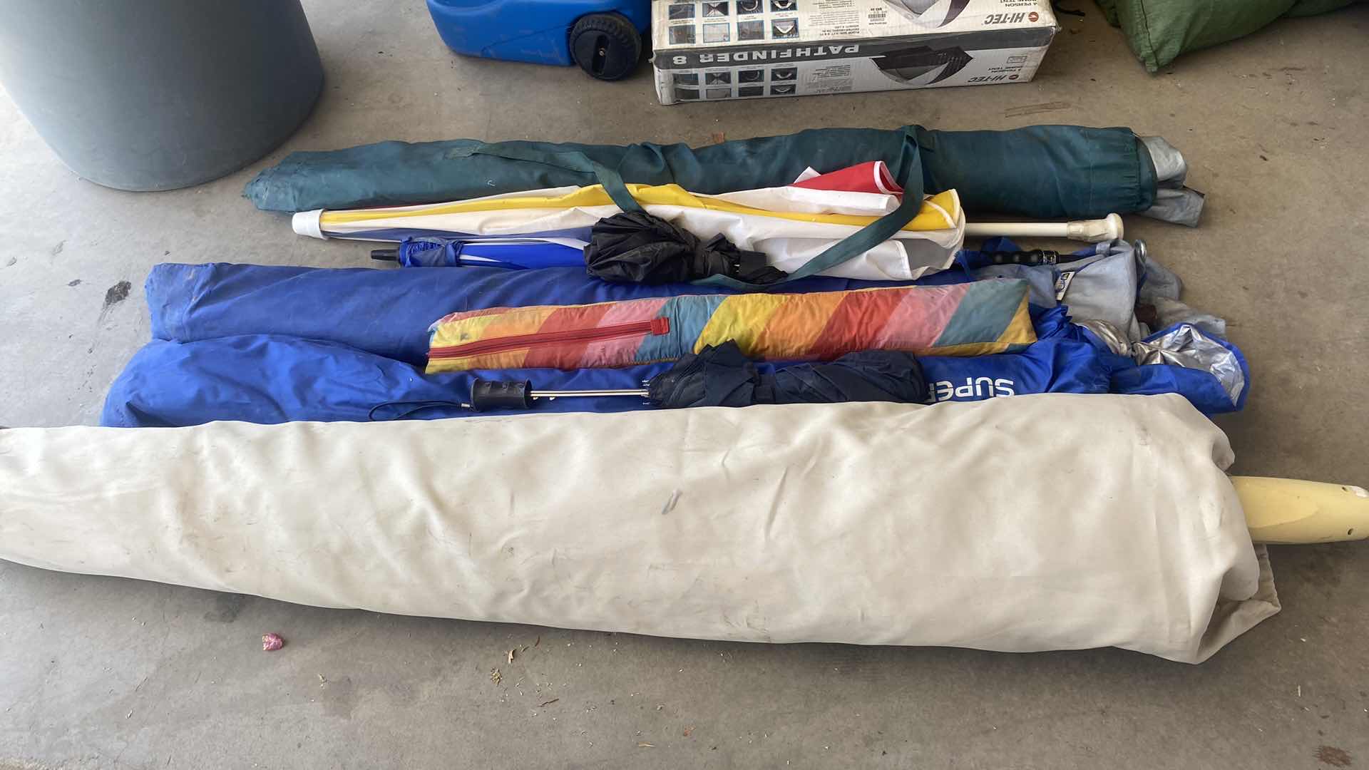 Photo 1 of 8 UMBRELLAS VARIOUS SIZES