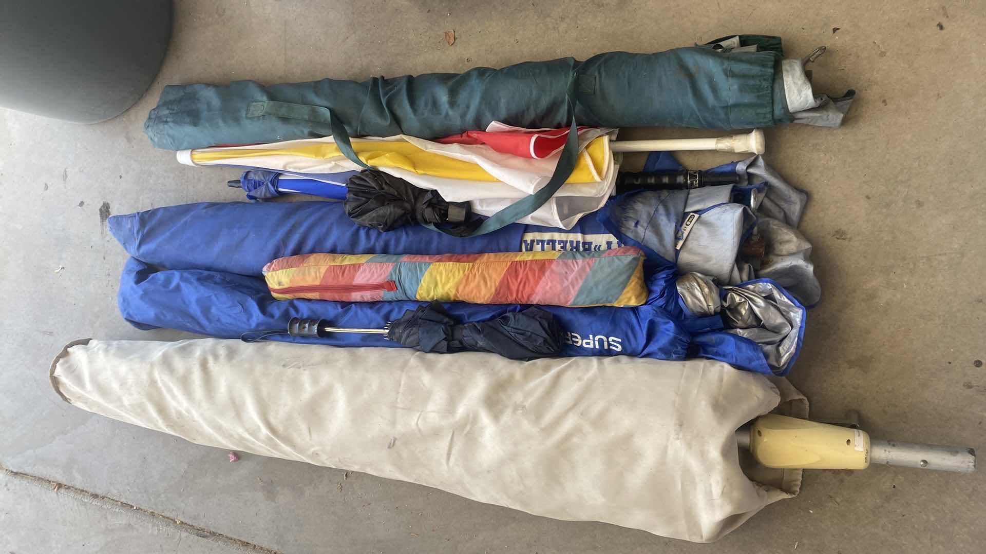 Photo 1 of 8 UMBRELLAS VARIOUS SIZES