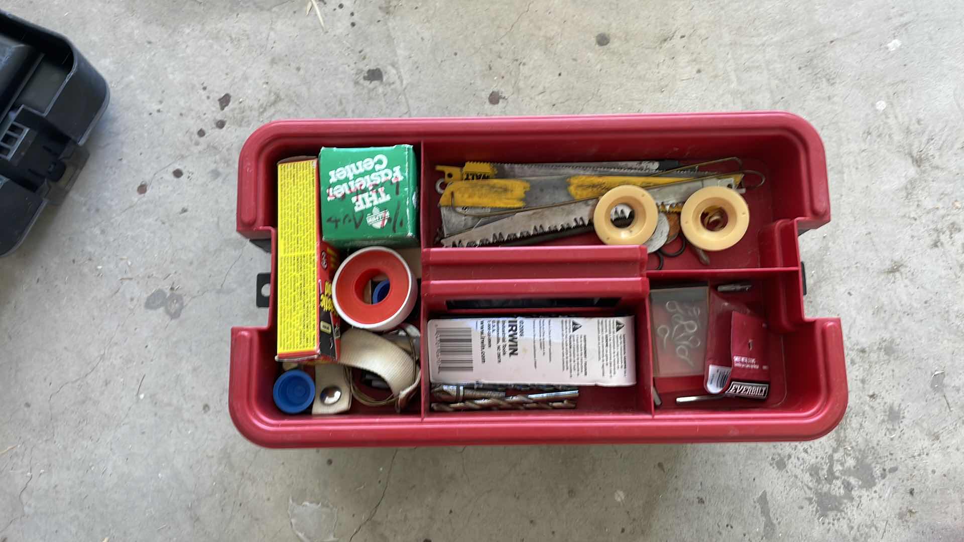 Photo 1 of CONTENTS OF TABLE TOP