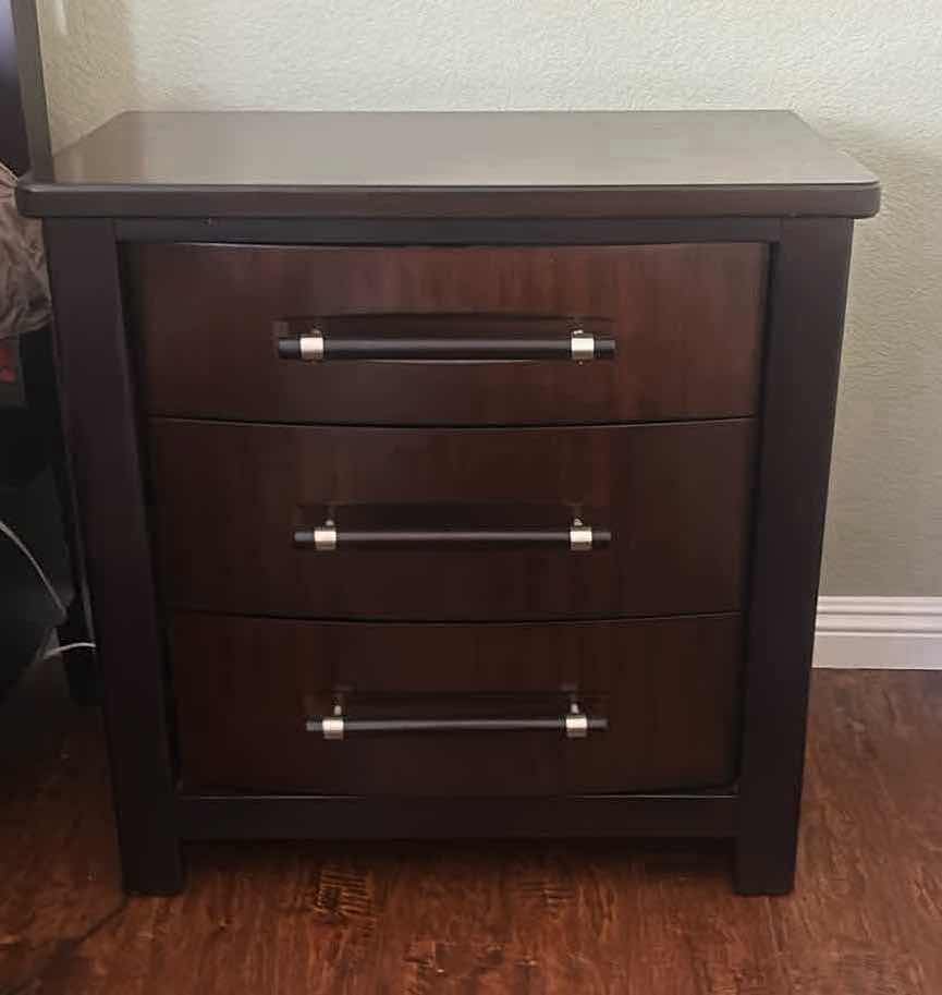 Photo 1 of BEDFORD HEIGHTS TWO-TONE ESPRESSO & CHERRY NIGHTSTAND  29” x 17"  H29"