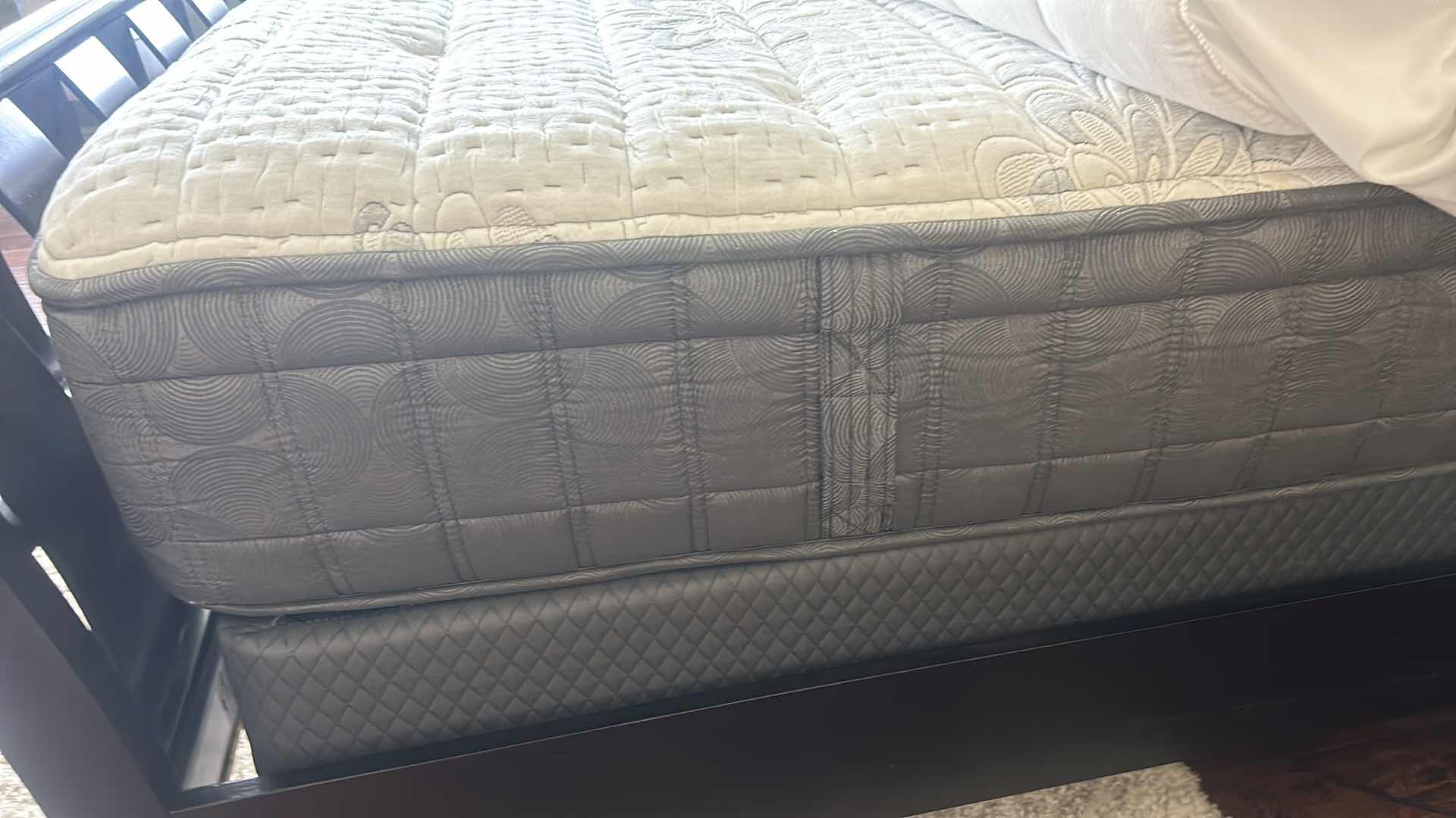 Photo 3 of E.F. KLUFT & CO. LUXURY KING MATTRESS SET (BOX SPRING IS 2 TWINS)