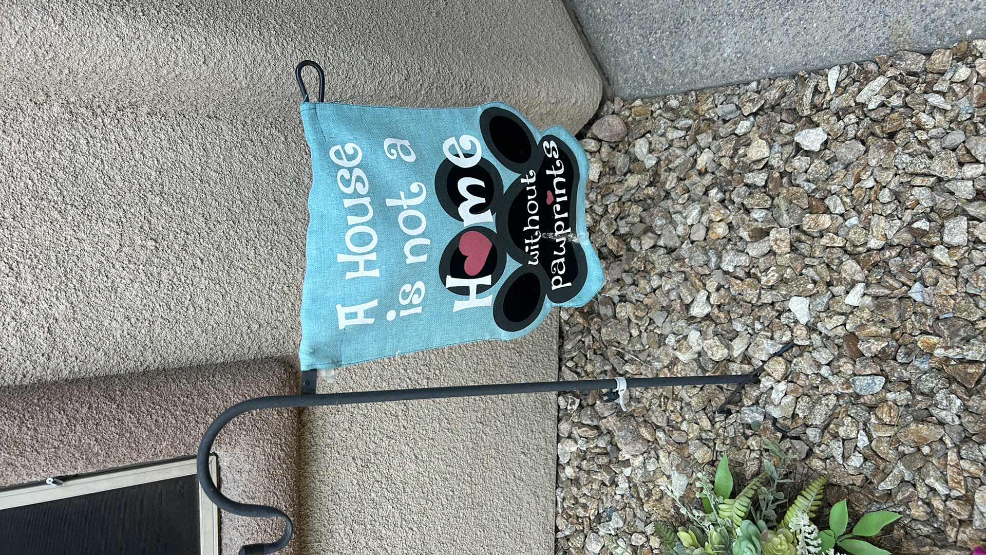 Photo 1 of 4 PC OUTDOOR DECOR