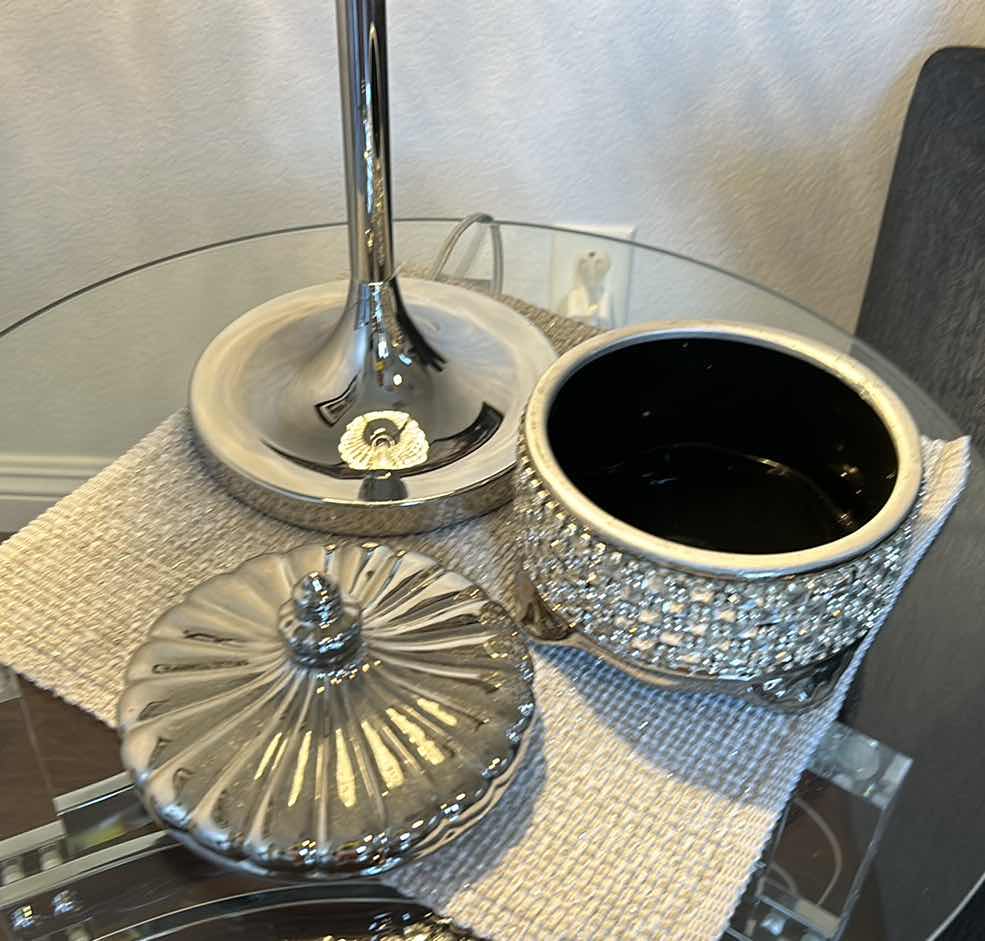 Photo 1 of JEWELED LAMP H25" & COVERED DISH