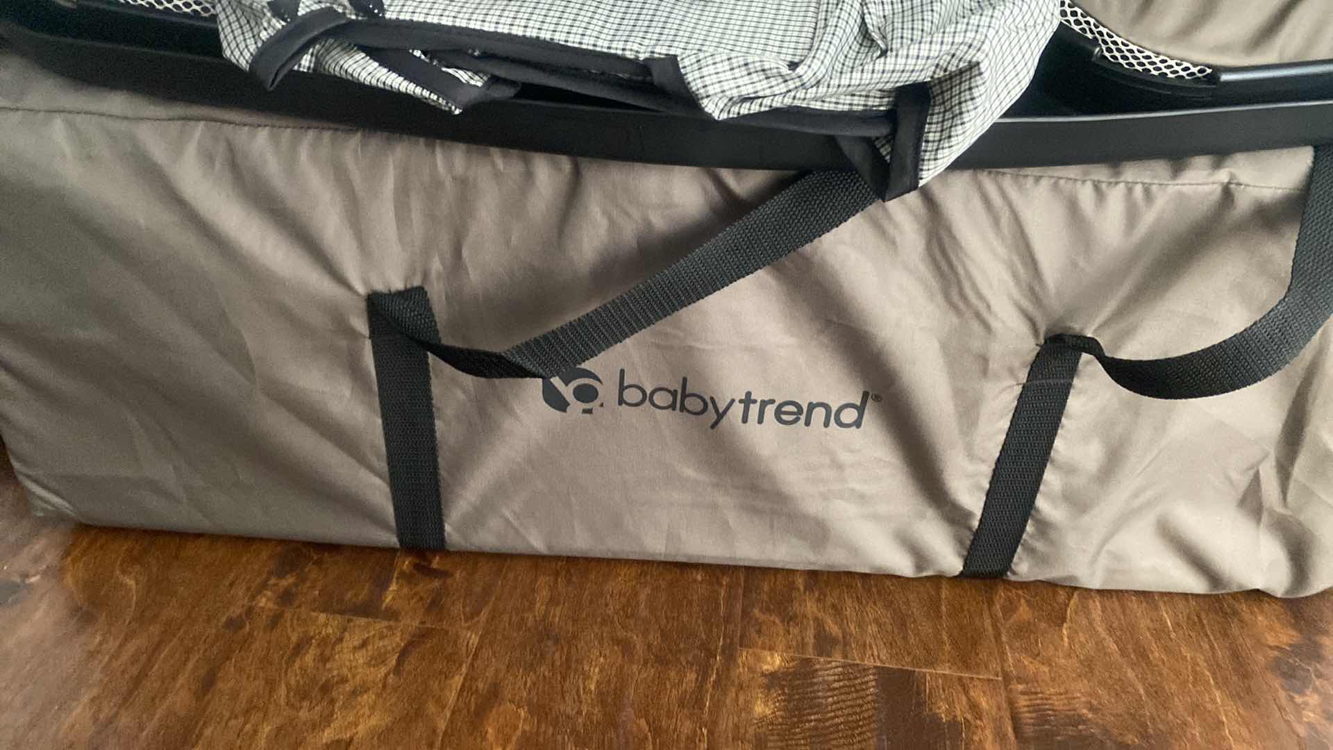 Photo 1 of BABY TREND PACK N PLAY