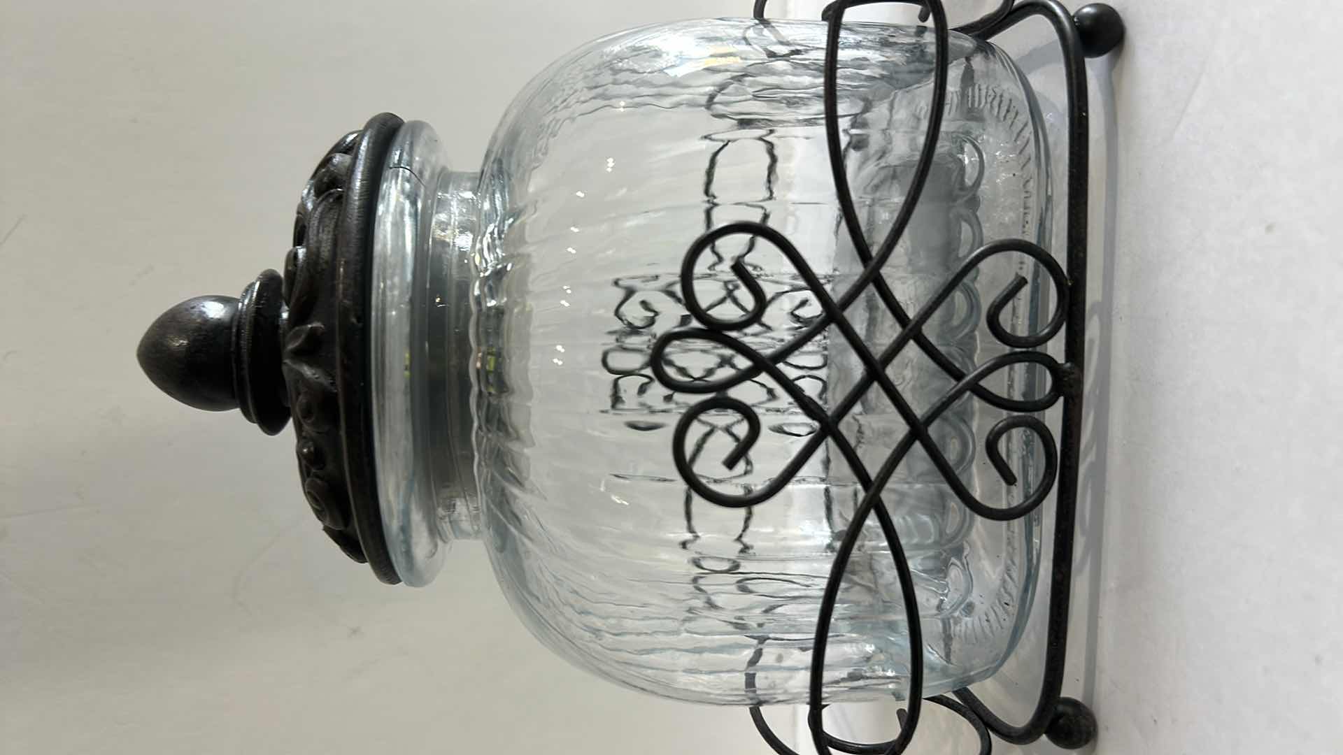 Photo 1 of HOME DECOR TALLEST H10”