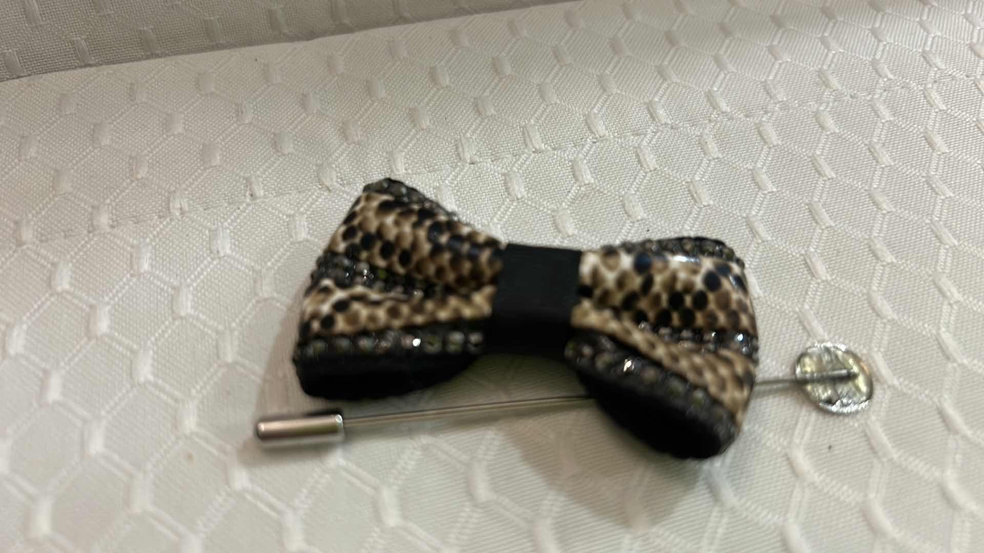 Photo 1 of MENS BOW TIES