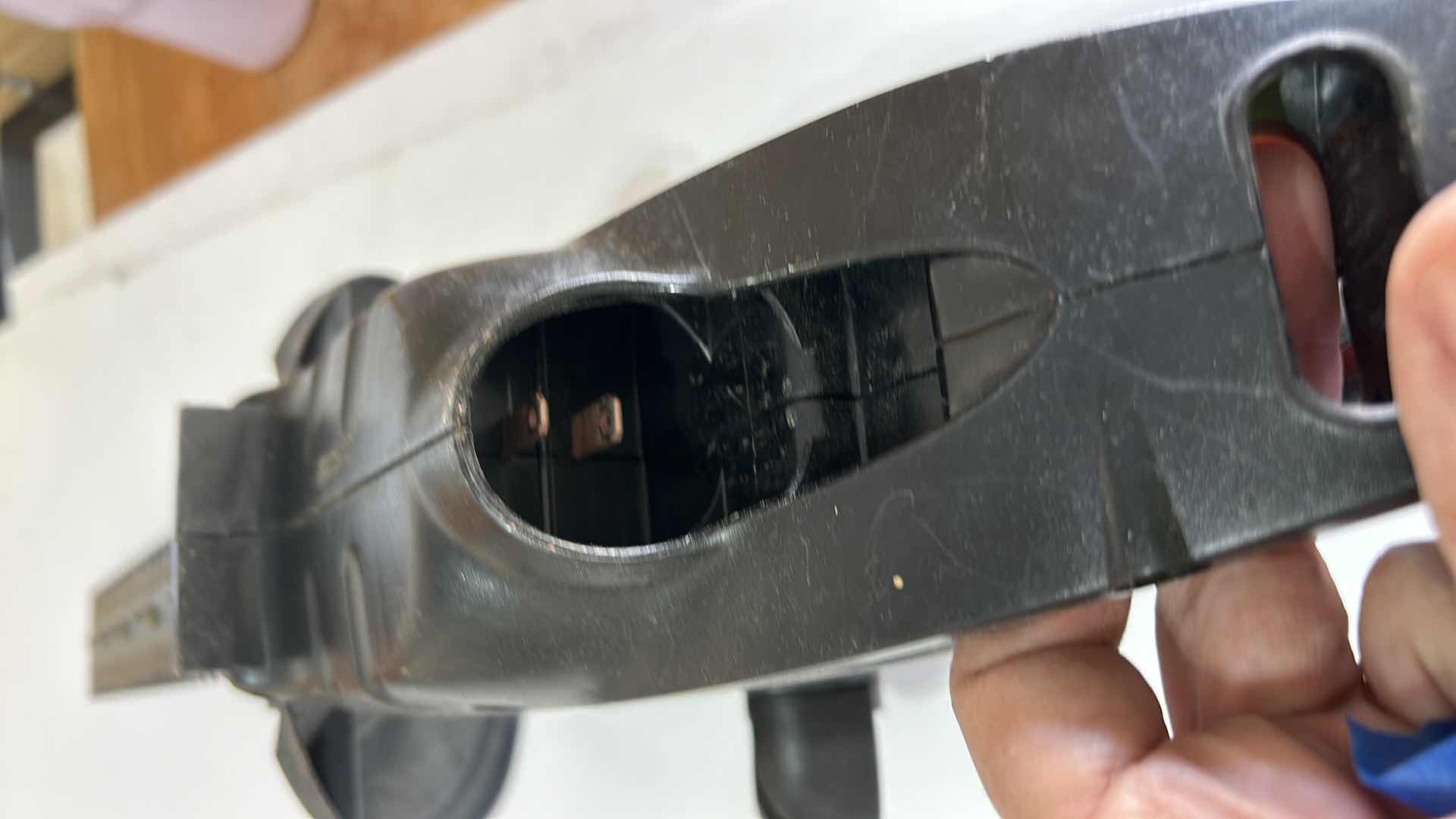 Photo 1 of GARAGE TOOLS BLACK & DECKER 17-INCH BLADE HEDGE TRIMMER.