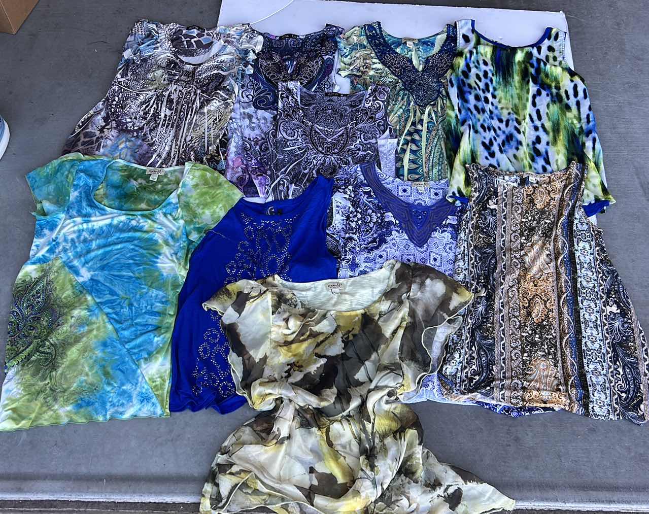 Photo 1 of WOMEN’S WEAR 10 TOP SIZE SMALL/MEDIUM.