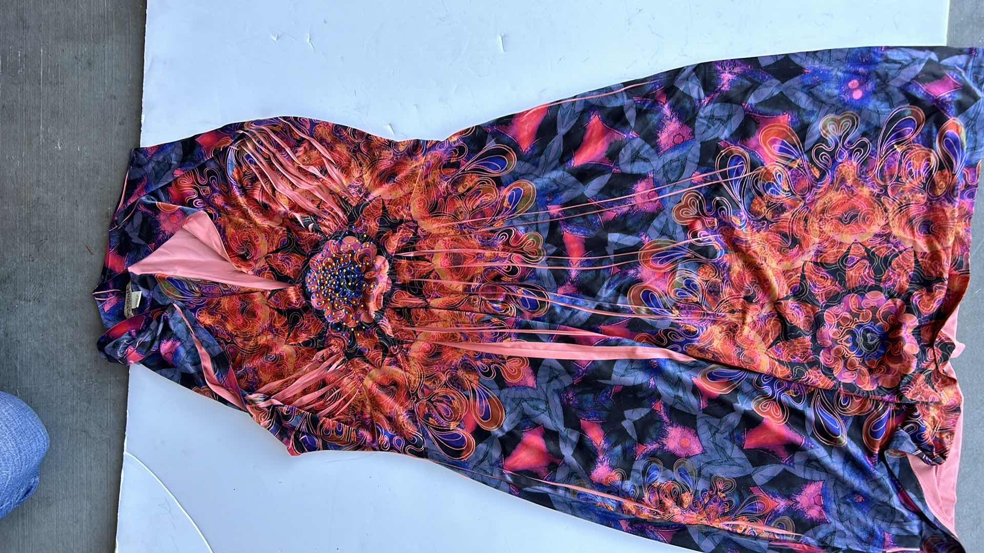 Photo 1 of WOMENSWEAR-6PC SIZE S /M