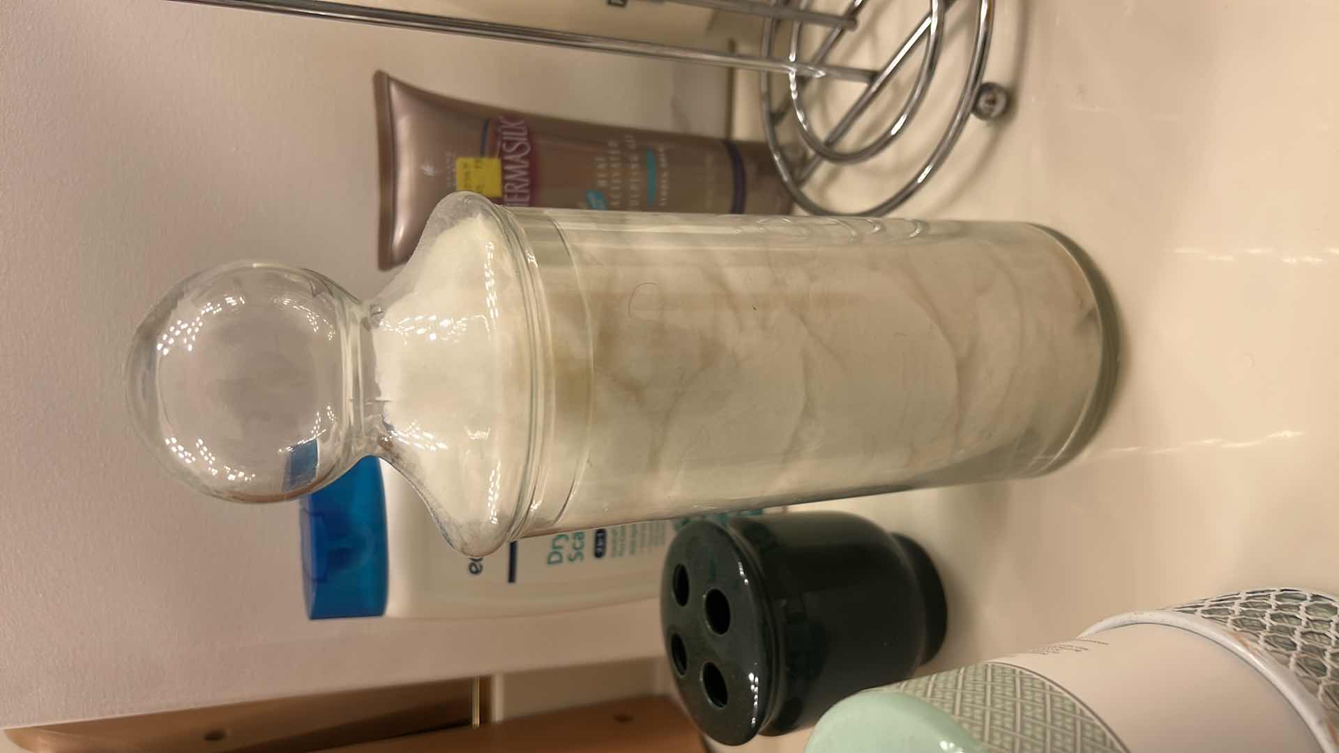 Photo 1 of BATHROOM ASSORTMENT/ PERSONAL CARE AND MORE