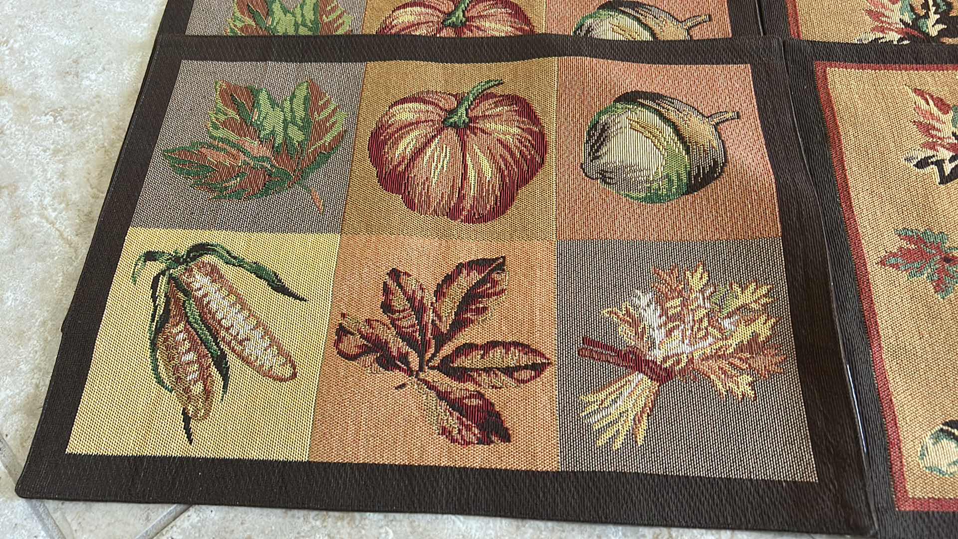 Photo 2 of 4 PLACEMATS, TABLE RUNNER & PLASTIC GRAPES