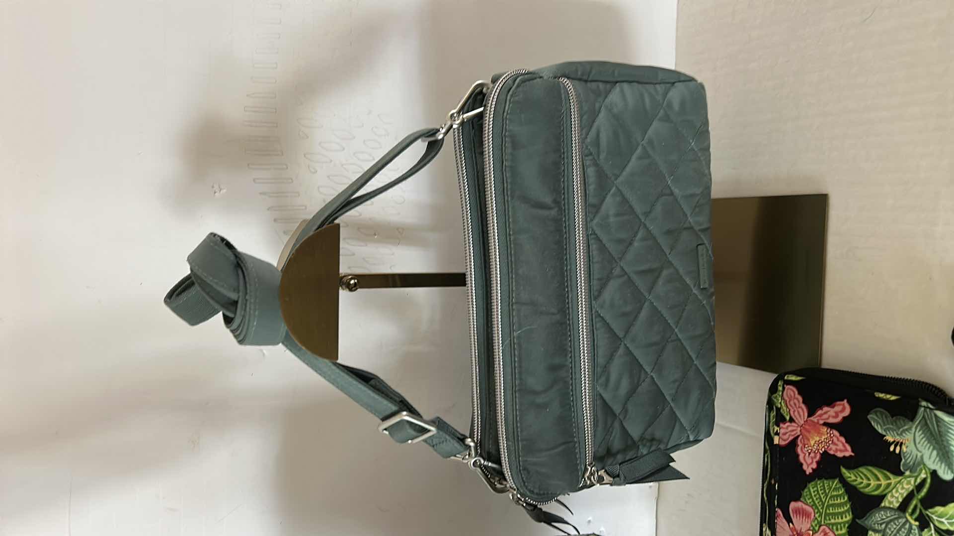 Photo 1 of 3 VERA BRADLEY HANDBAGS/CLUTCHES