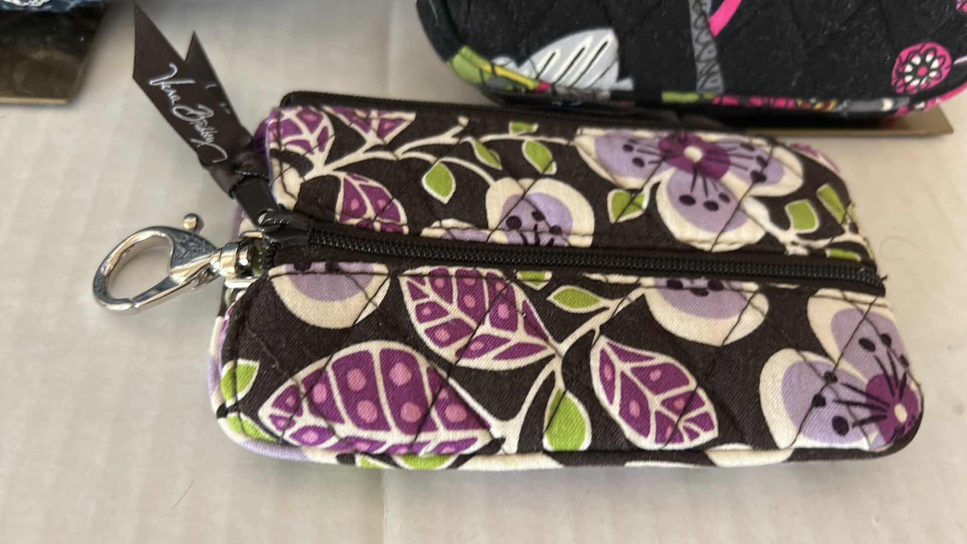 Photo 3 of 4 VERA BRADLEY ITEMS