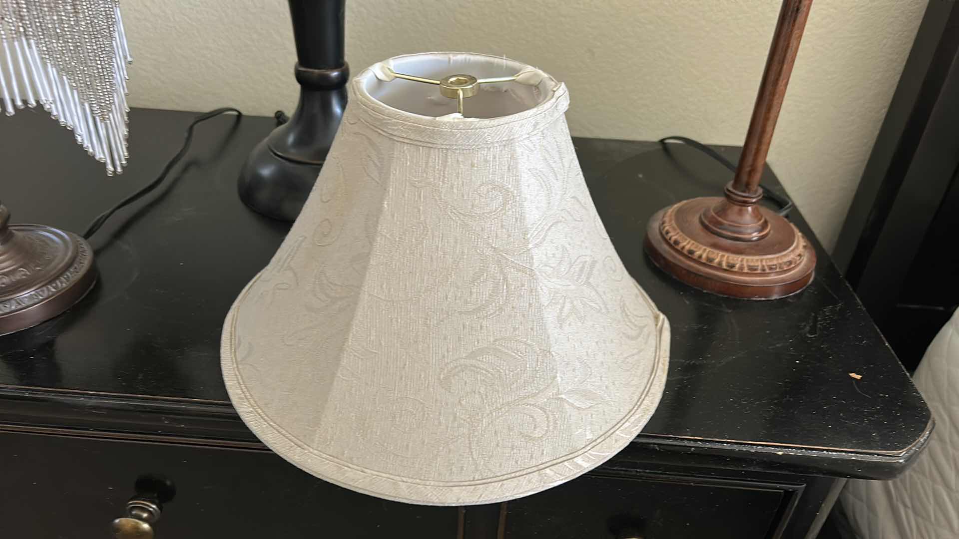 Photo 1 of 4 TABLE LAMPS WITH SHADES & 1 EXTRA SHADE (TALLEST H 29”)