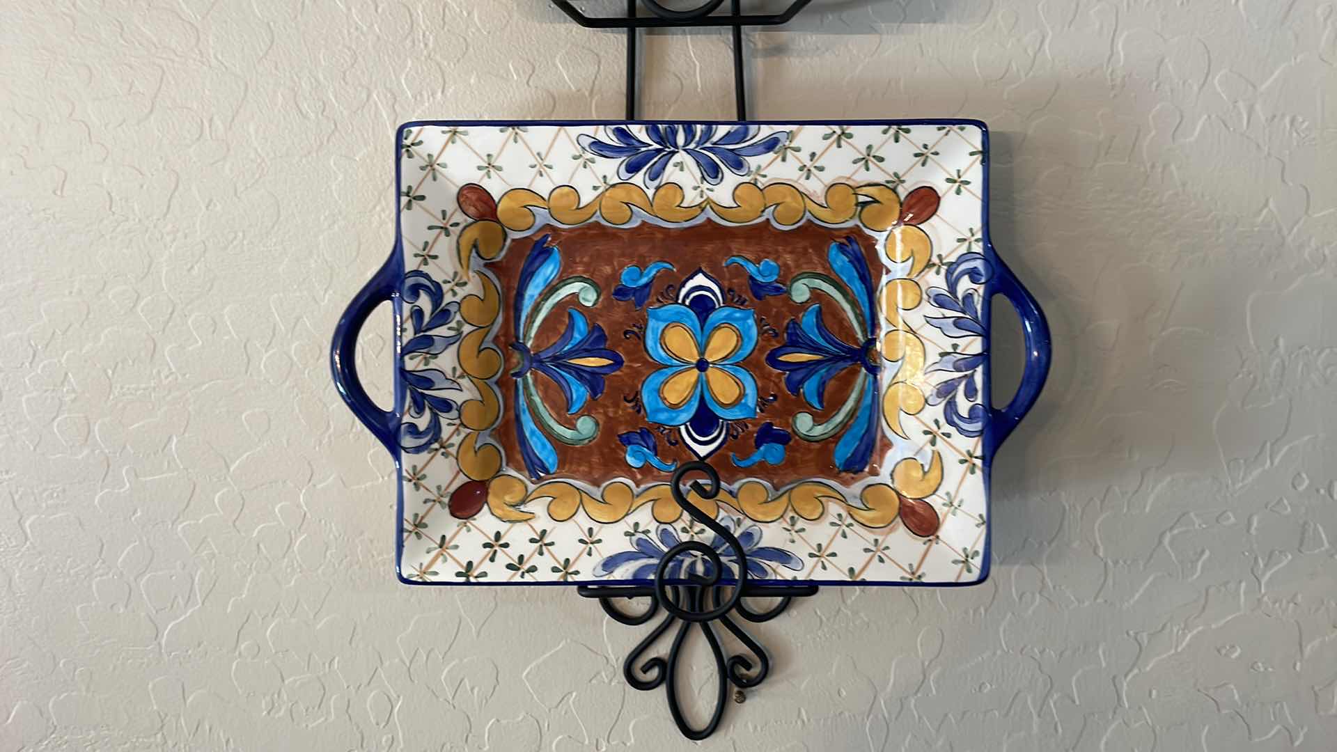 Photo 1 of METAL WALL HANGING PLATE HOLDER 17”xH45”