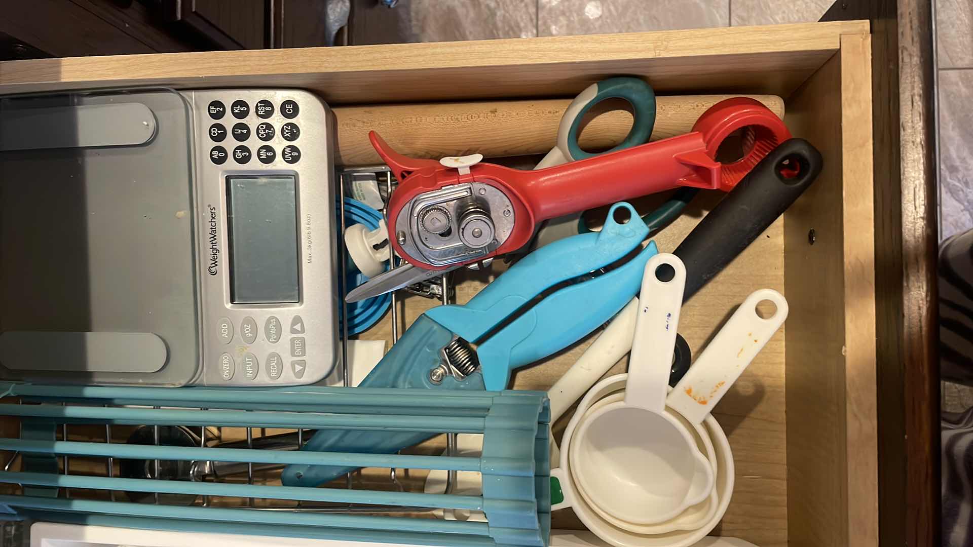 Photo 3 of CONTENTS OF SILVERWARE DRAWER