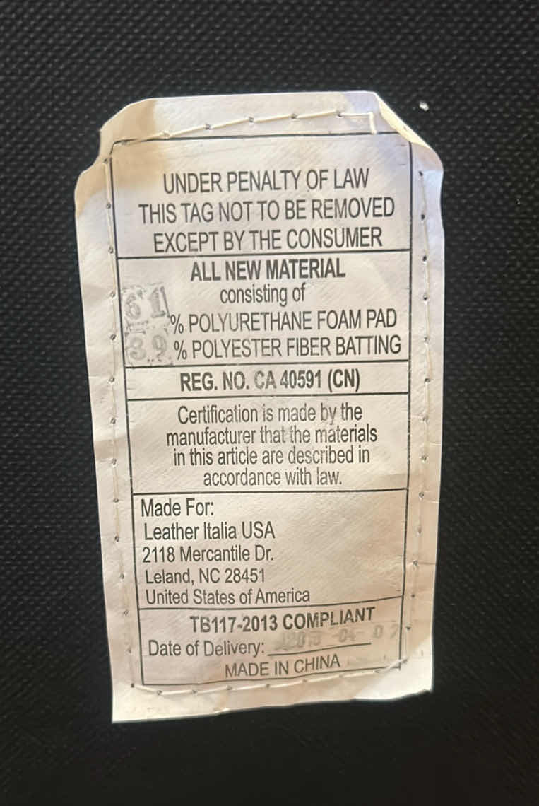 Photo 1 of 7’ LEATHER ITALIA USA CREAM COLORED SOFA