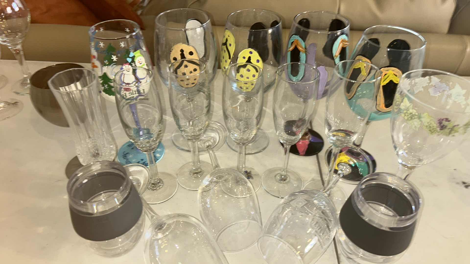 Photo 1 of 18 PC COCKTAIL GLASS ASSORTMENT