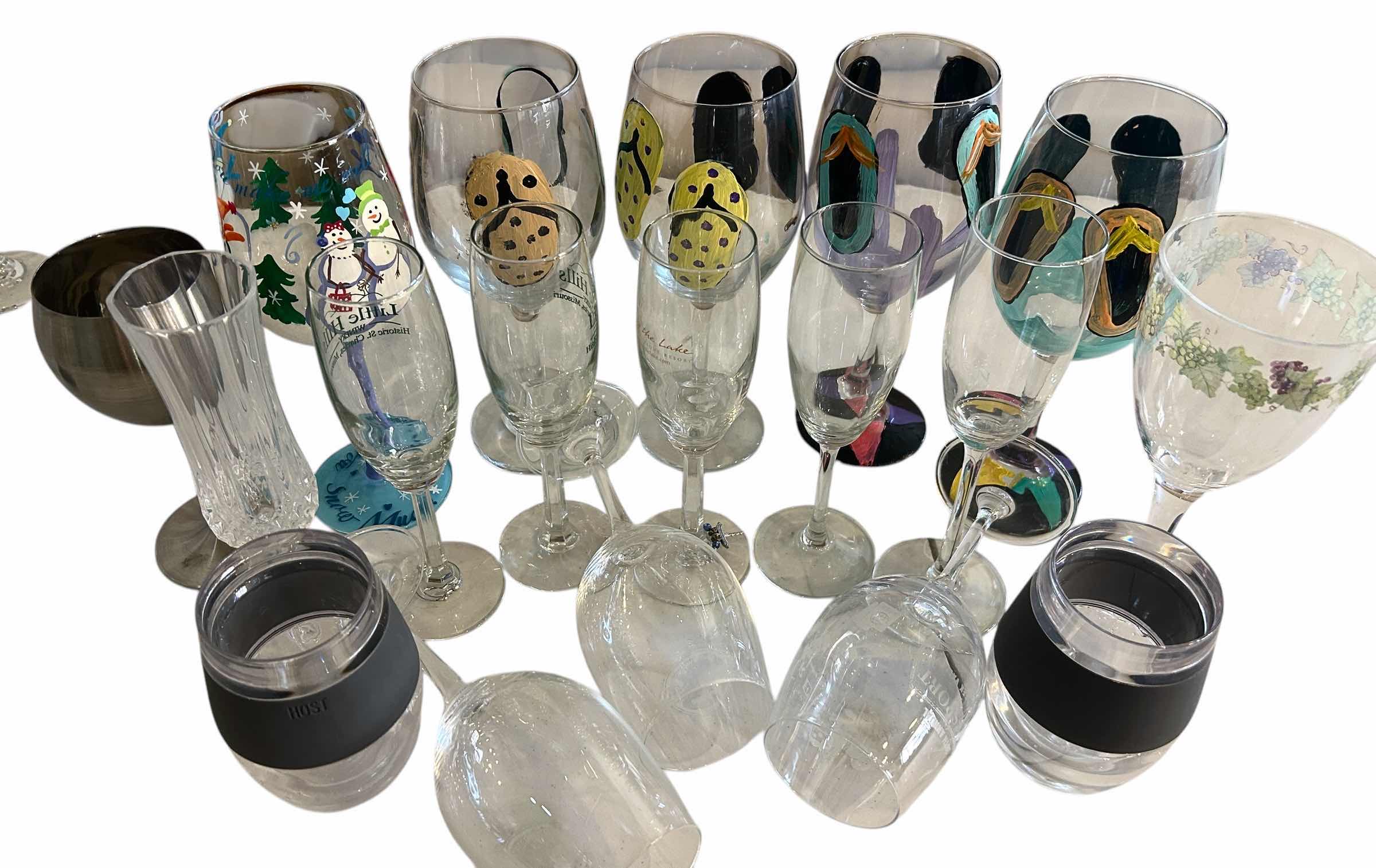 Photo 1 of 18 PC COCKTAIL GLASS ASSORTMENT