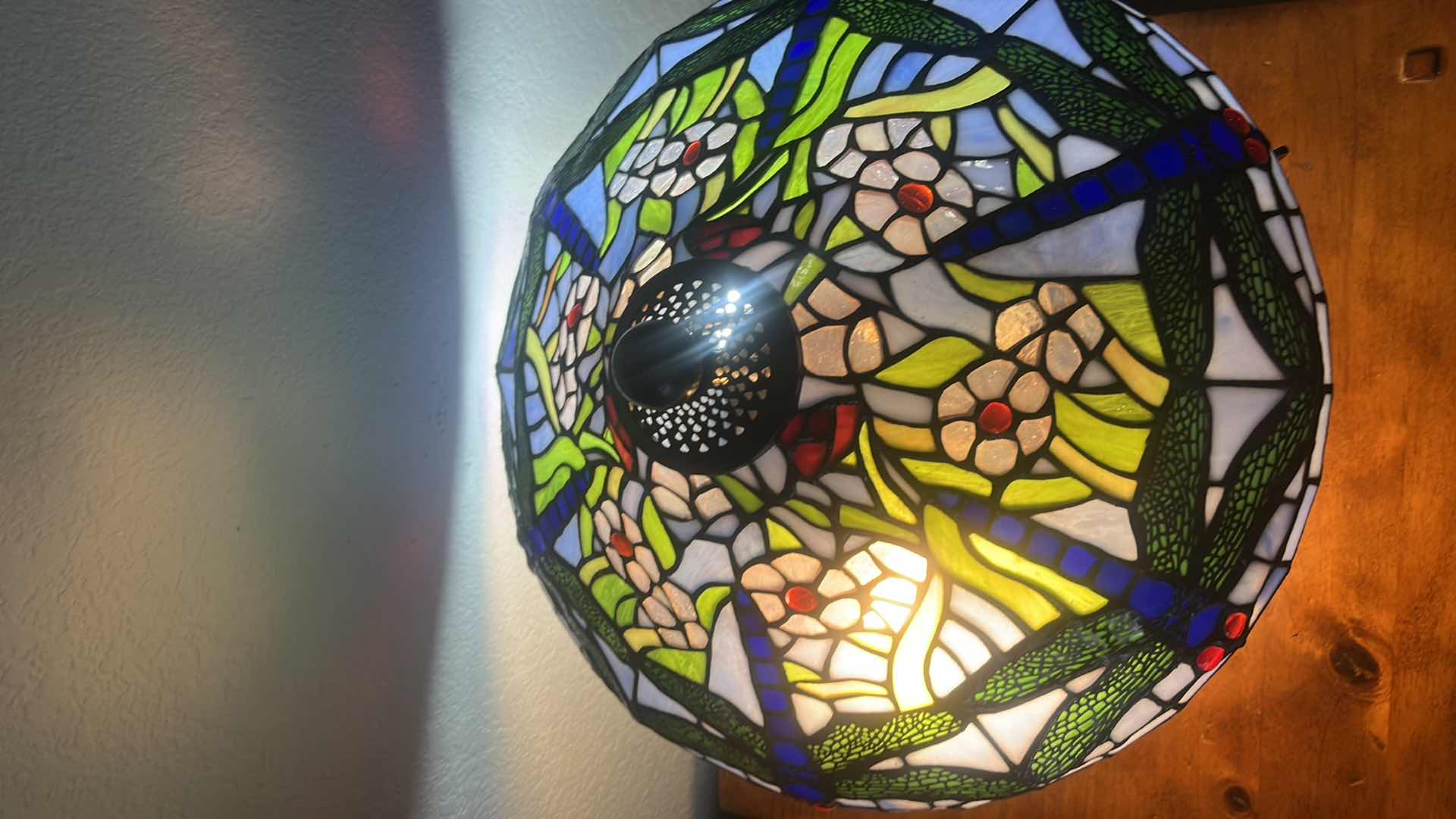 Photo 4 of HEAVY GLASS, RESIN AND METAL TIFFANY STYLE DRAGONFLY LAMP H19”