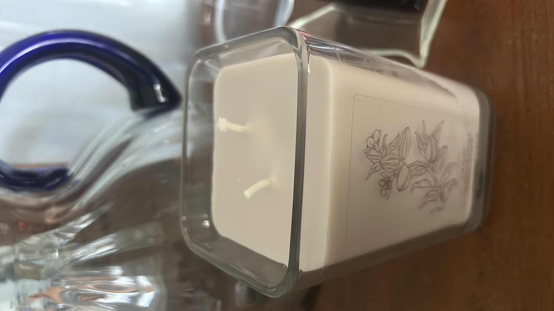 Photo 1 of 6 PC HOME DECOR - NEW YANKEE CANDLE, ANGEL, LIGHT UP TURTLE AND MORE