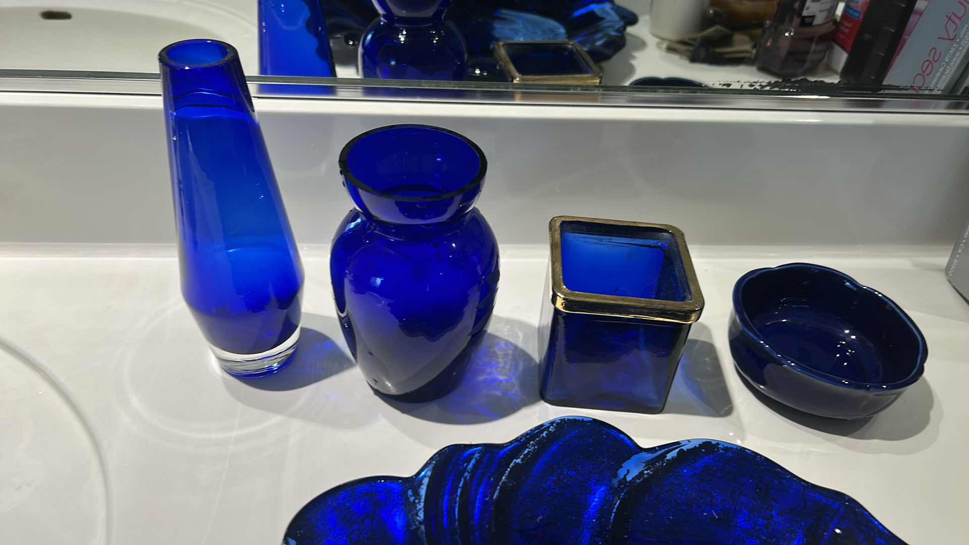 Photo 2 of 5 BLUE GLASS HOME DECOR PIECES