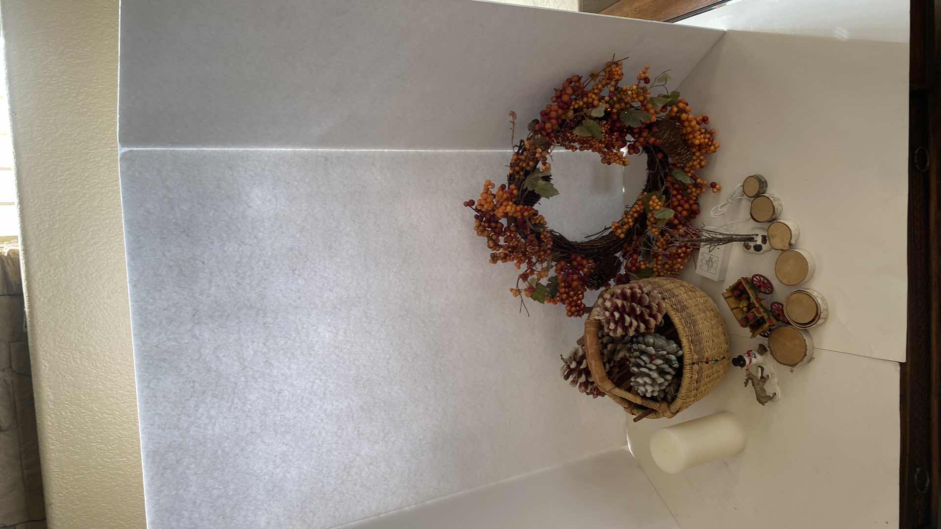 Photo 1 of 12-HOLIDAY DECOR