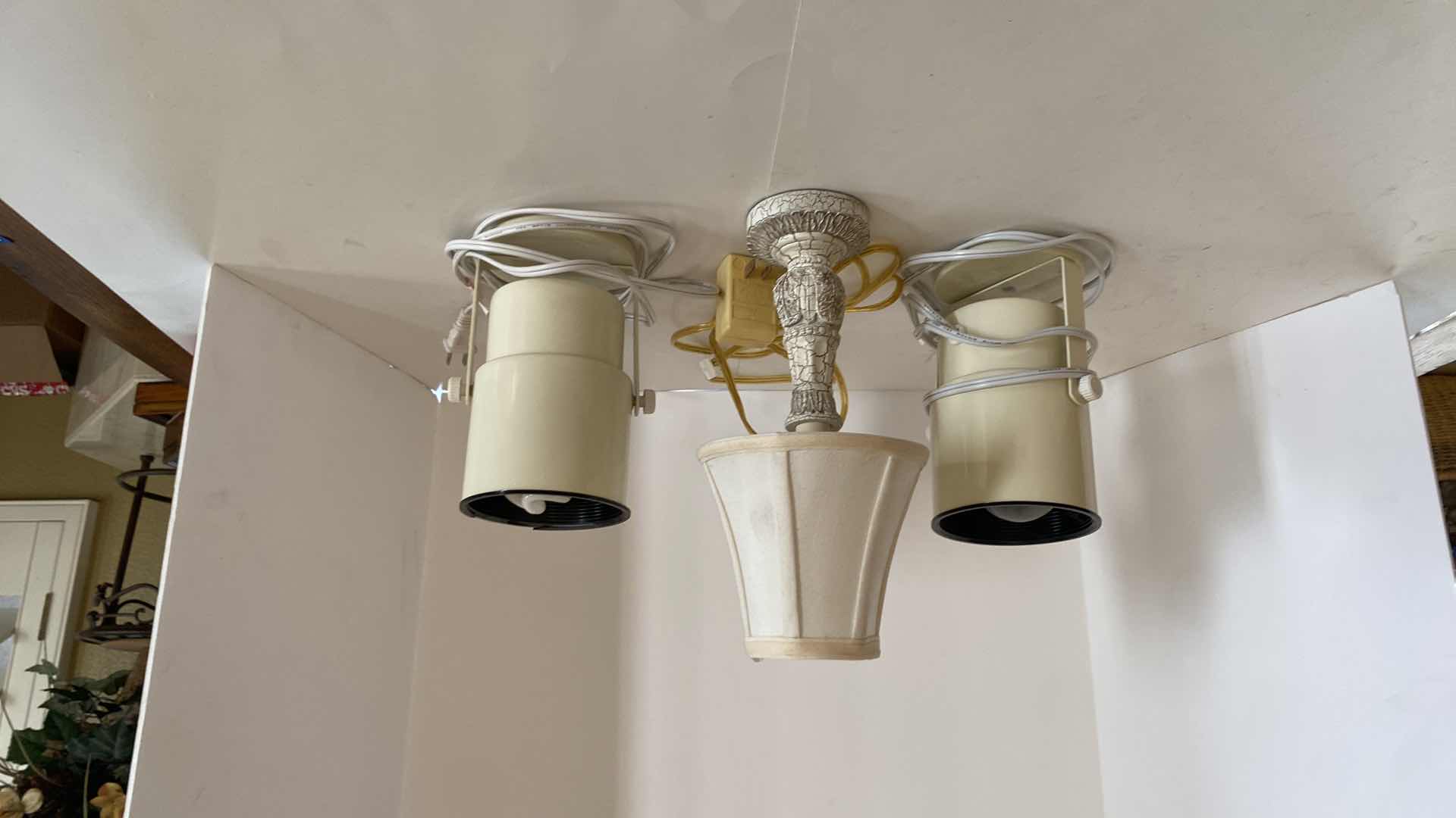 Photo 1 of 3- SMALL WHITE LAMPS H12”