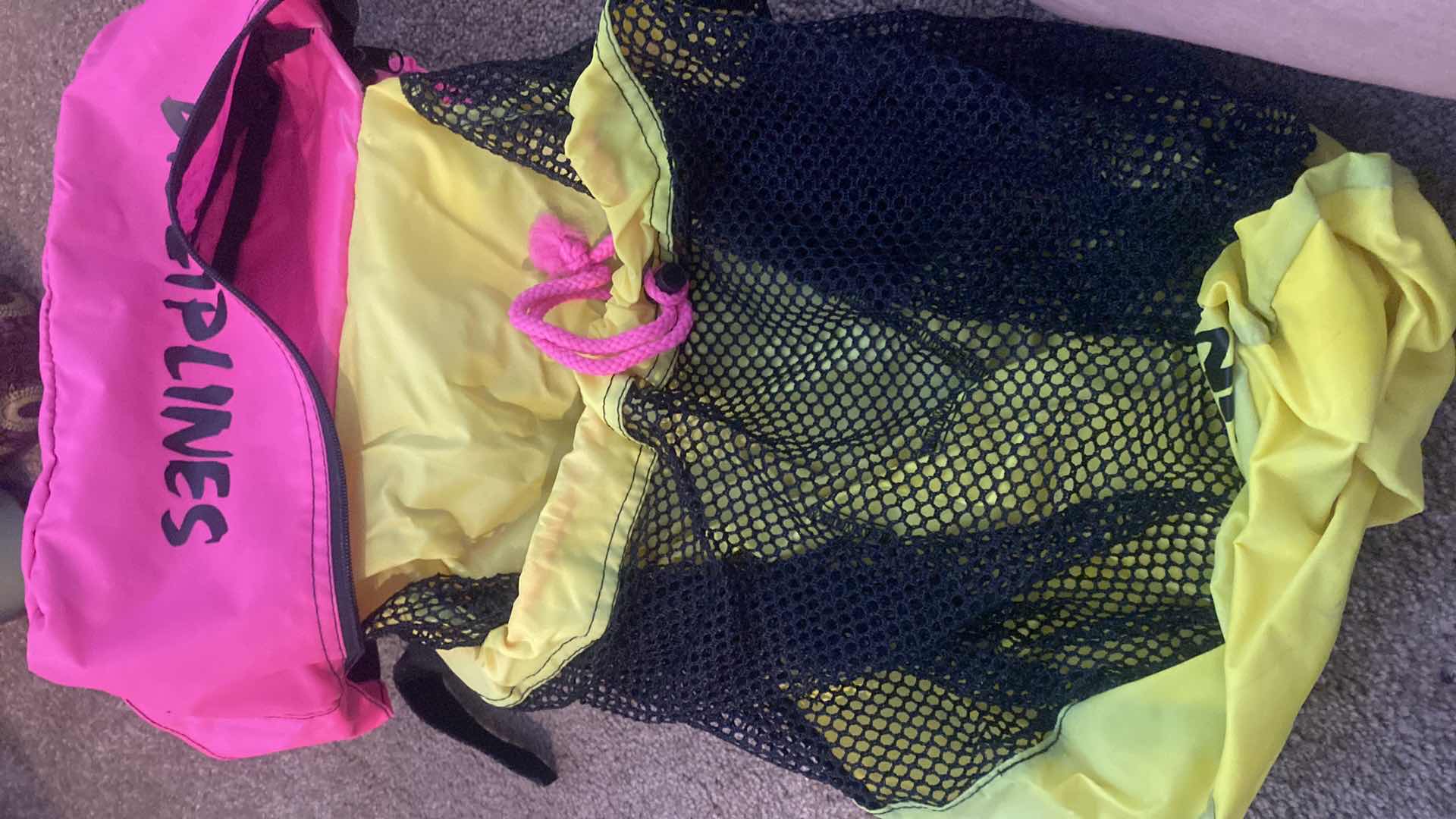 Photo 1 of GOLDS GYM WEIGHT & DISCIPLINED TRIATHLON WAIST PACK WITH BACK PACK (light weight)