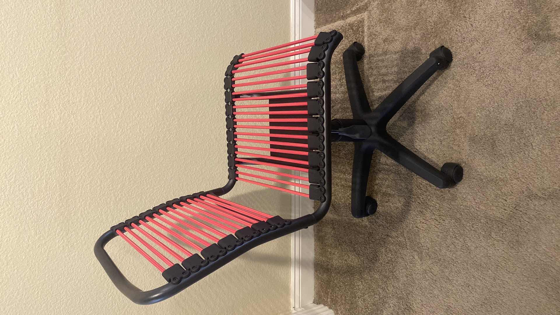 Photo 1 of BUNGEE DESK CHAIR