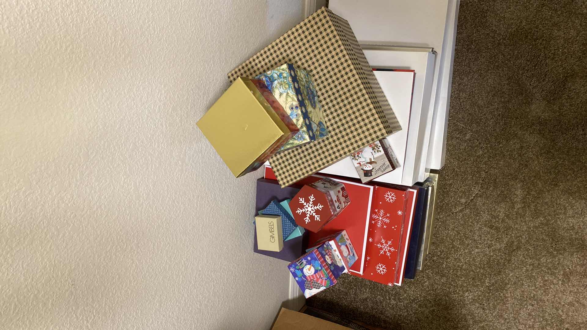 Photo 1 of 13 PIECES CHRISTMAS GIFT BOXES BIG  SIZE & 10 SMALL GIFT BOXES